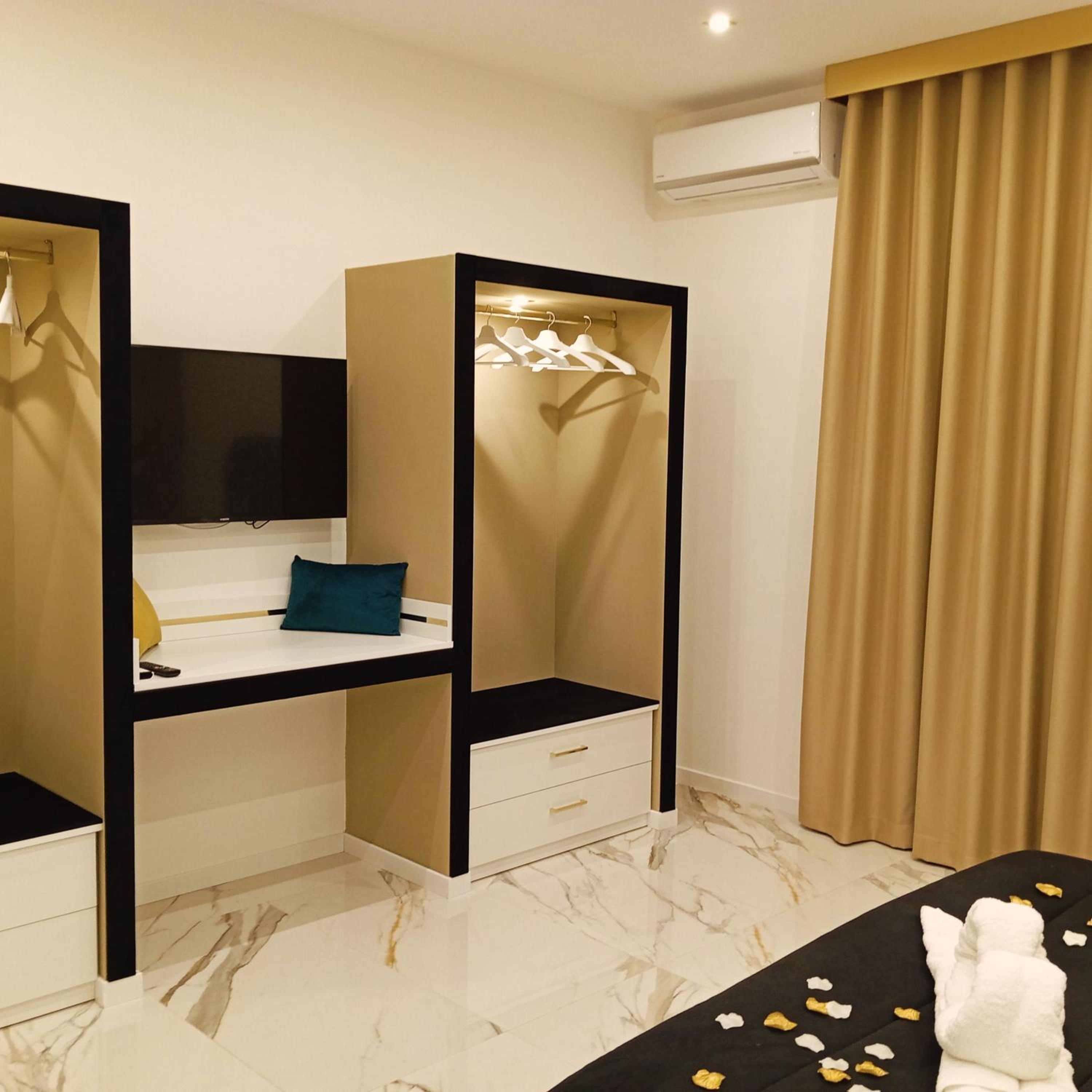 hotel room