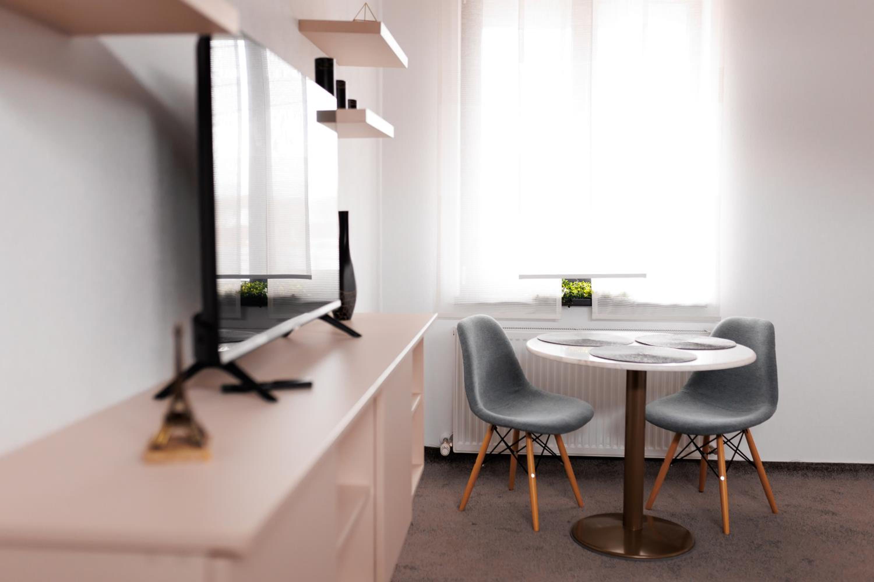 Zenstay ApartHotel view 2
