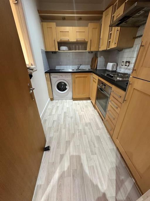 Stratford Apartment - walk to ABBA Voyage