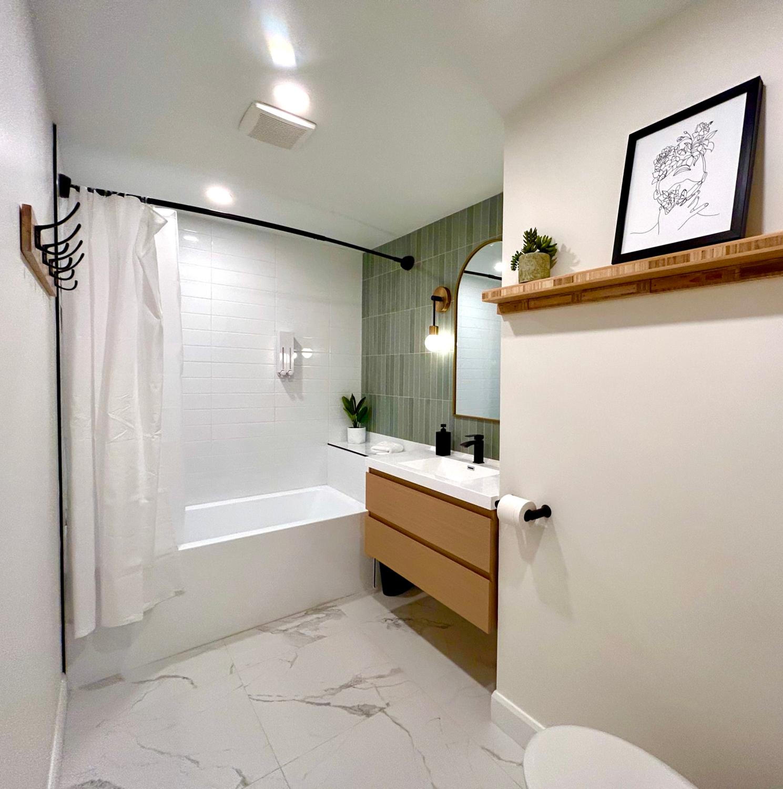 MTLVacationRentals - The City Chalet