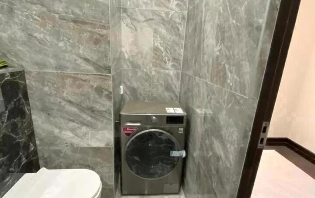 City Center, Deluxe 1Bedroom Apartment by Republic Square New Building