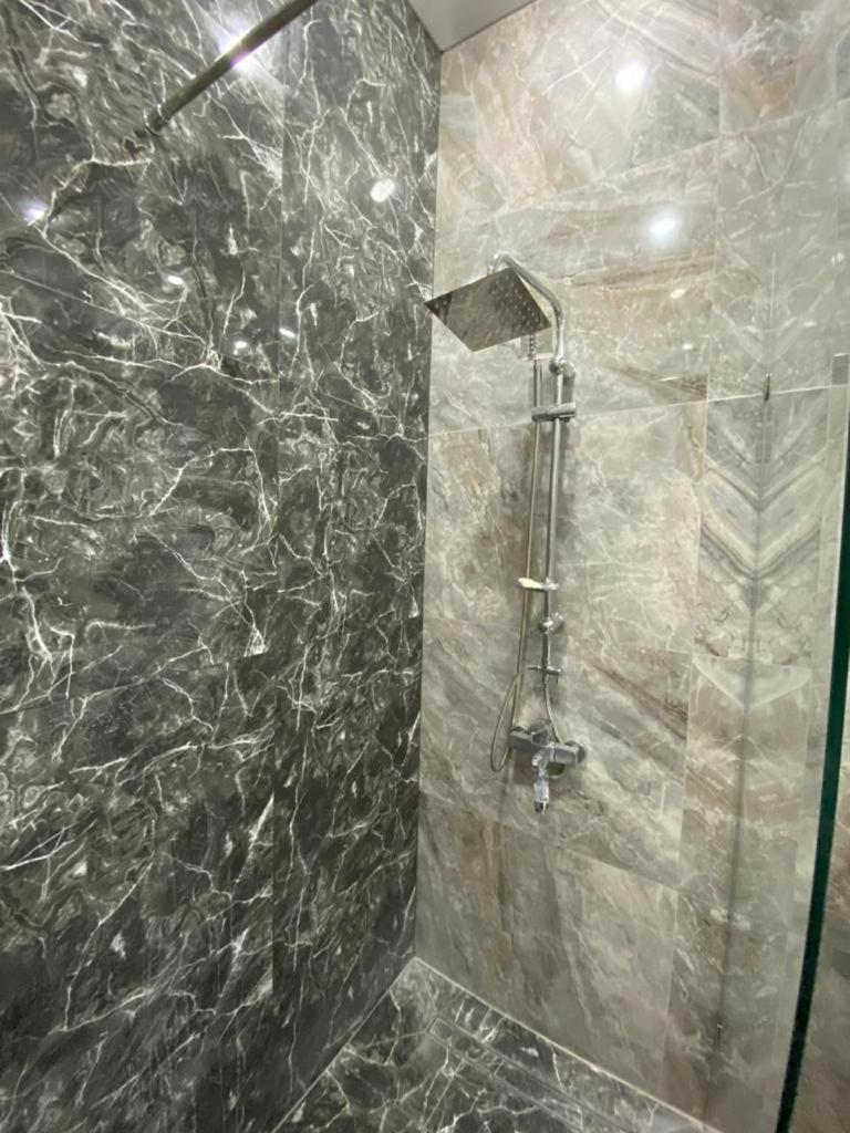 City Center, Deluxe 1Bedroom Apartment by Republic Square New Building