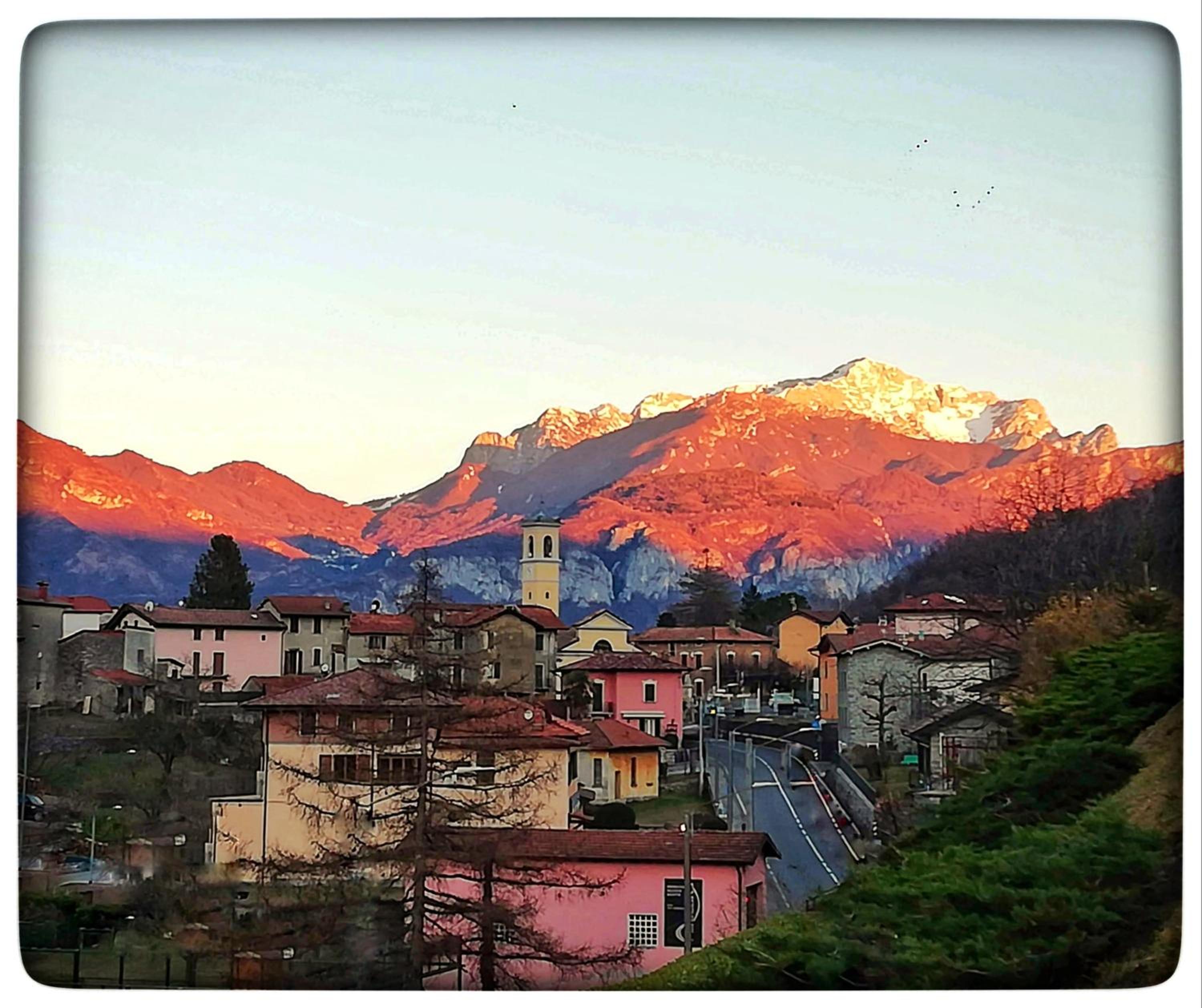 Large flat in the hills of Menaggio view 4