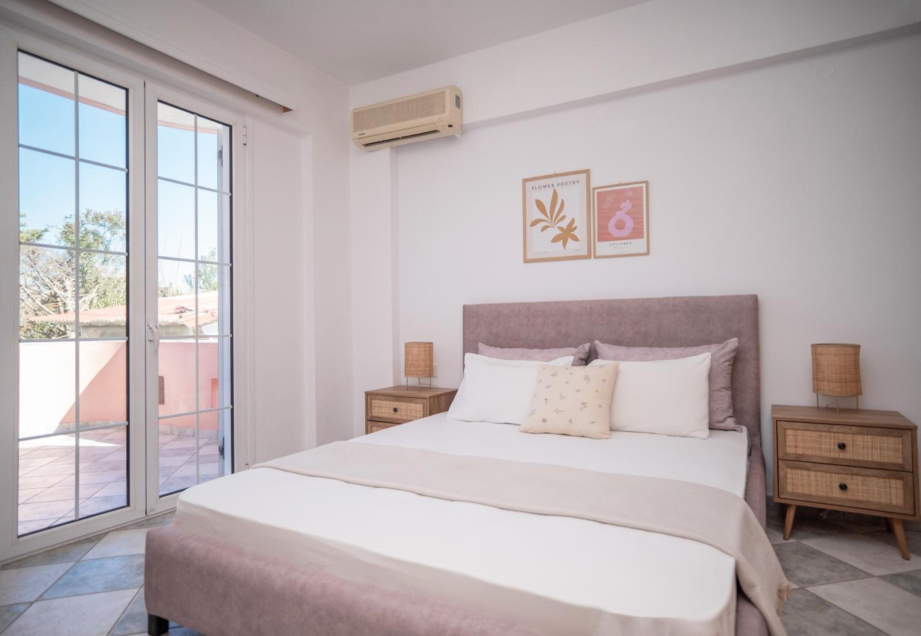 Villa Spiros II Apartments & Studios 50m From Center 300m From Laganas Beach Ideal For Families And Groups photo 3