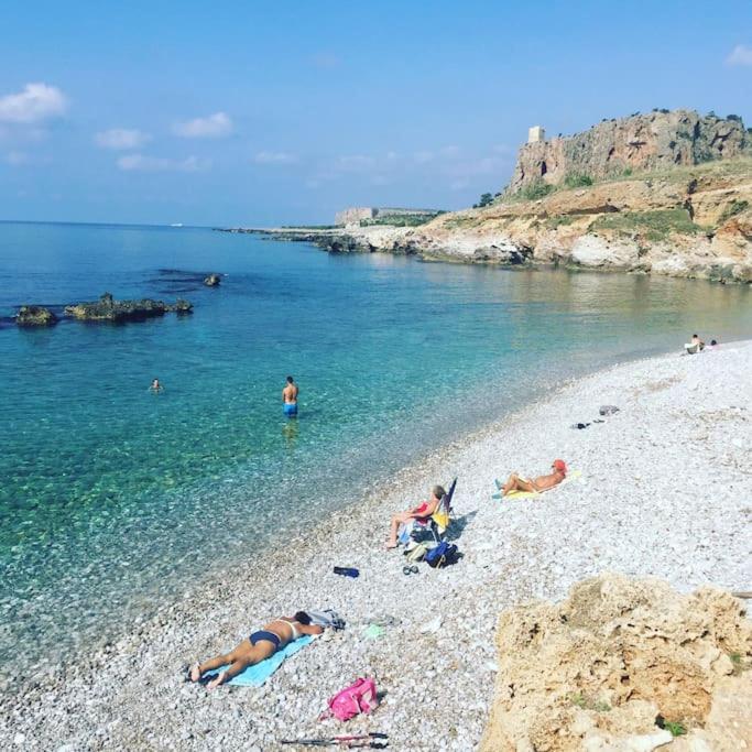 Villa sul golfo di Bonagia