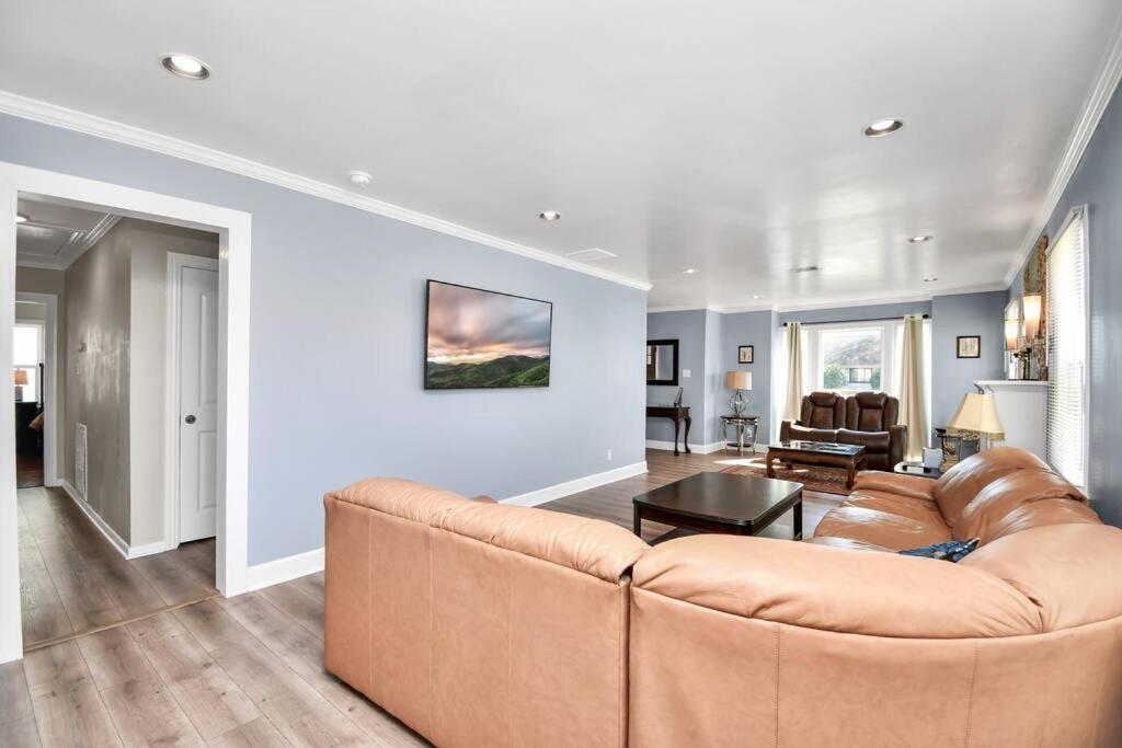 Family Friendly - Spacious - Near NRG Med Center view 3