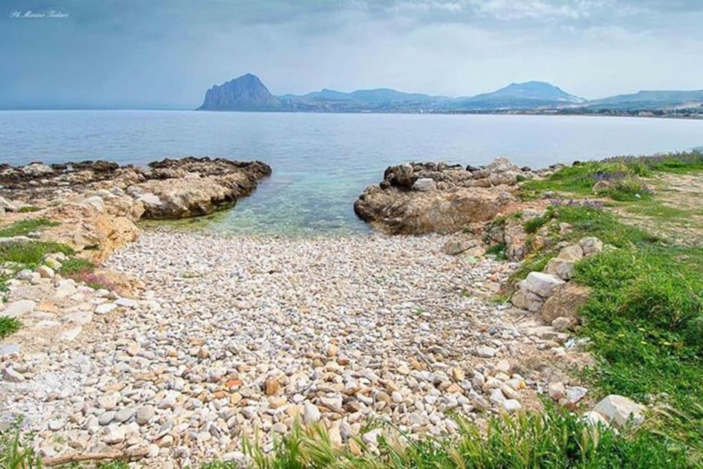 Villa sul golfo di Bonagia