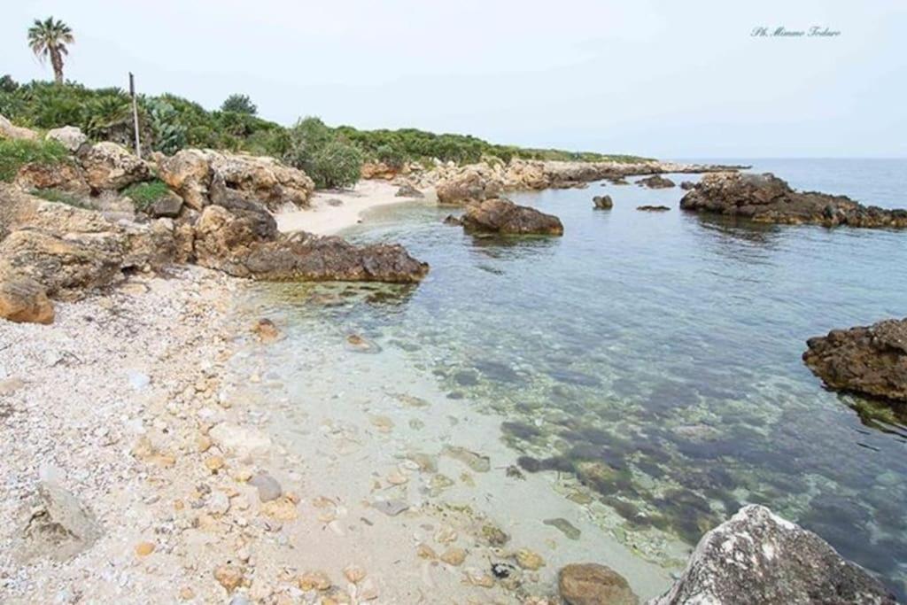 Villa sul golfo di Bonagia
