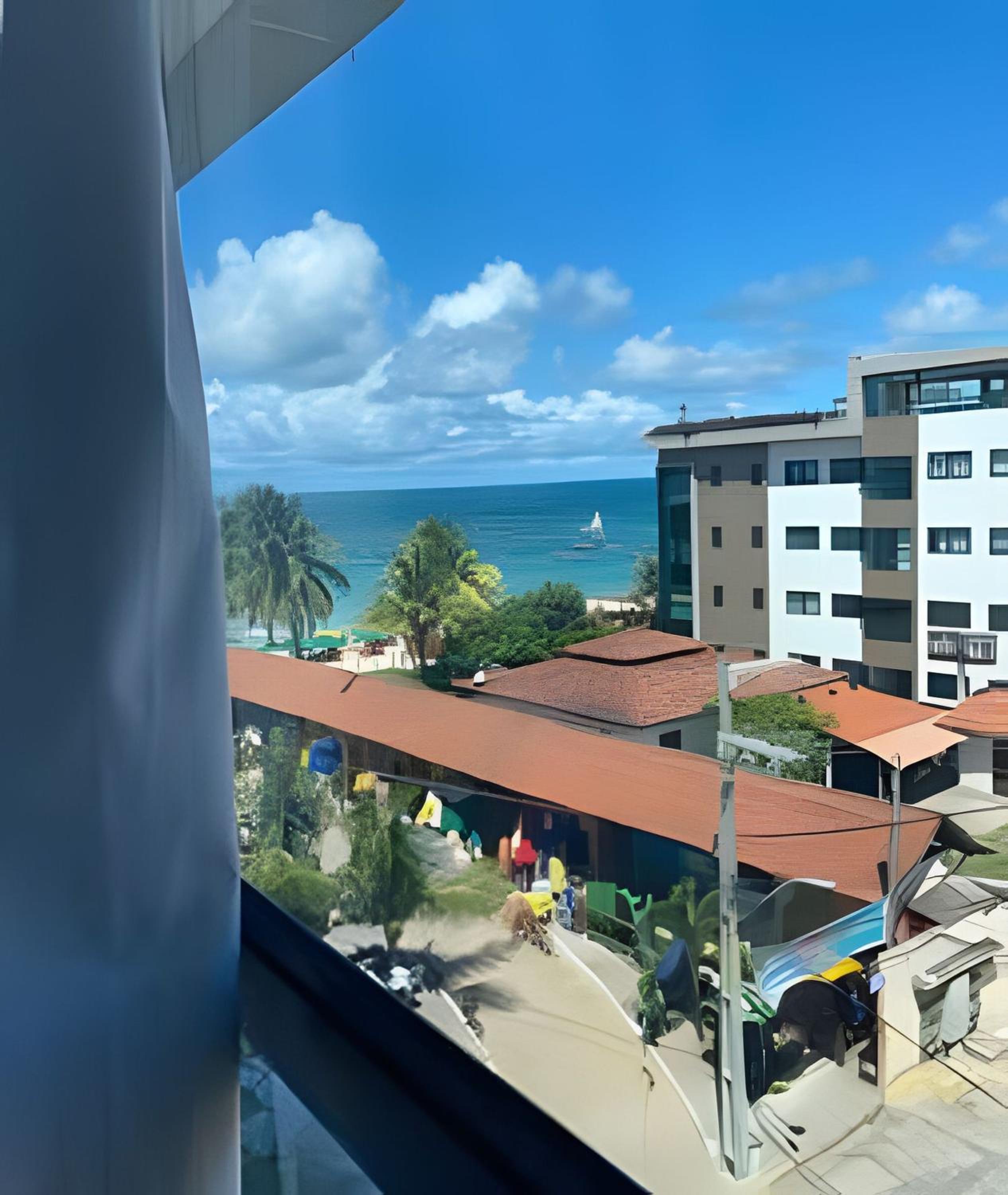 Porto de Galinhas ao lado do Mar e no Centro