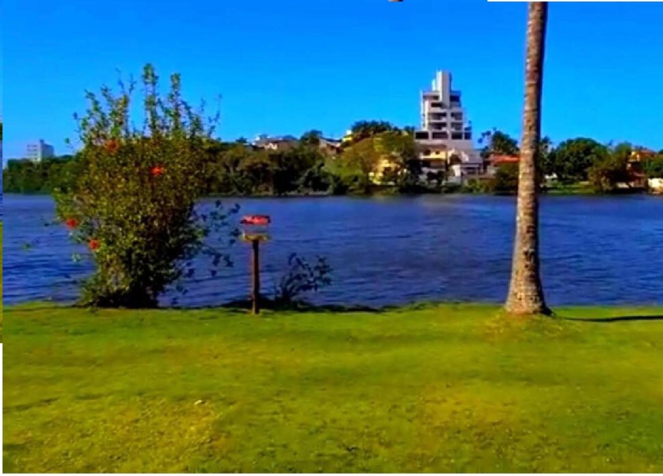 Um recanto entre mar e a lagoa.