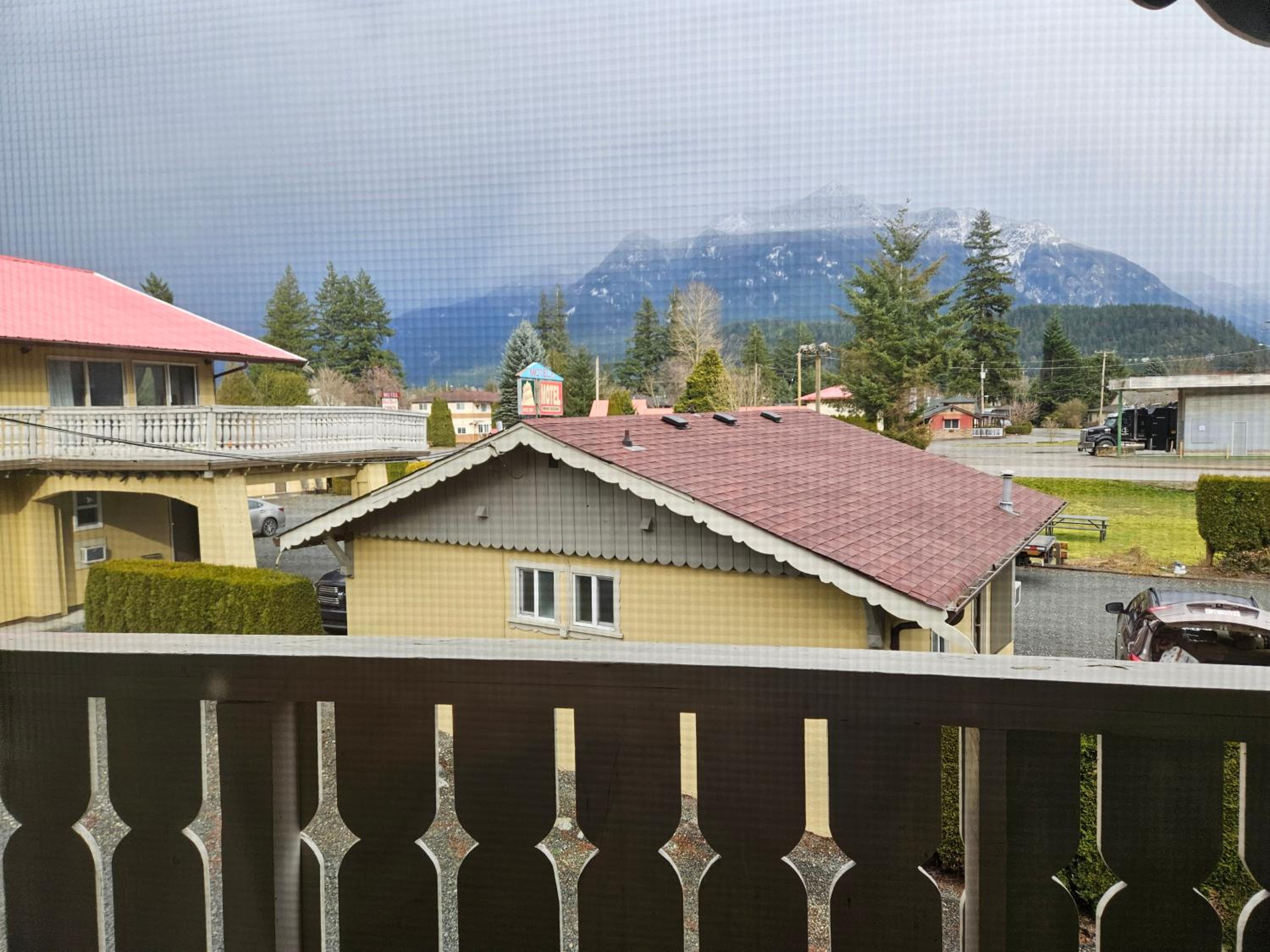 Richca Chalets Resort