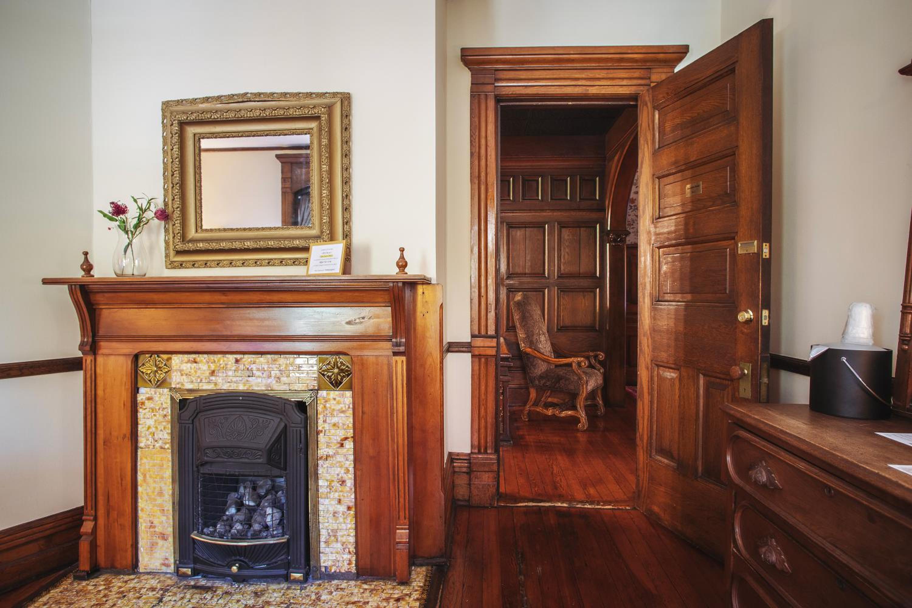 Cedar Crest Inn