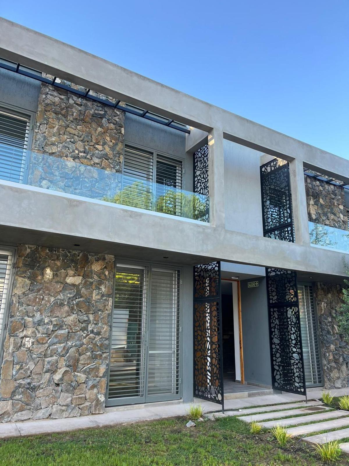 Complejo Altos de Álzaga Casa 1 y 2