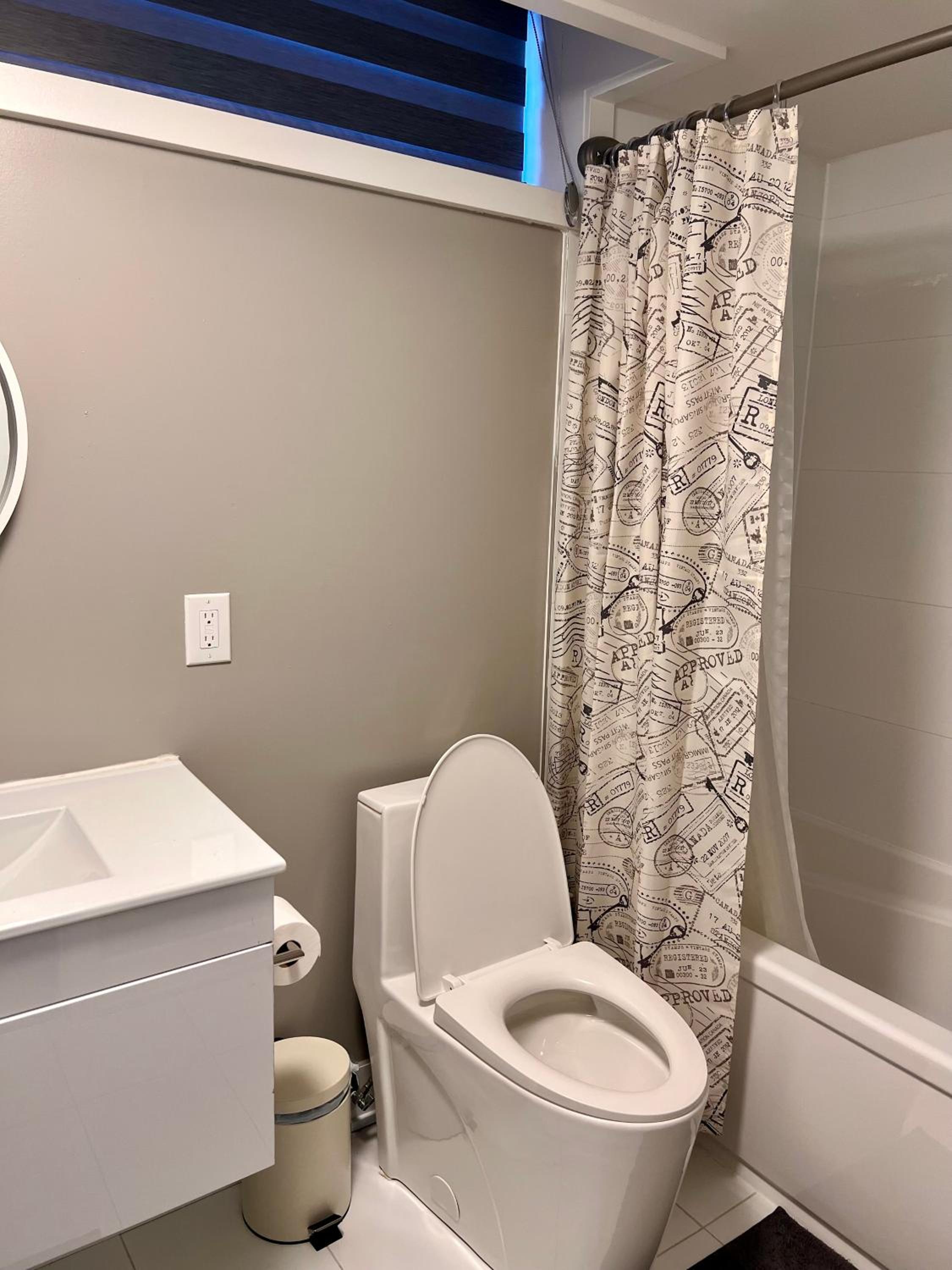 Niagara Getaway across Fallsview