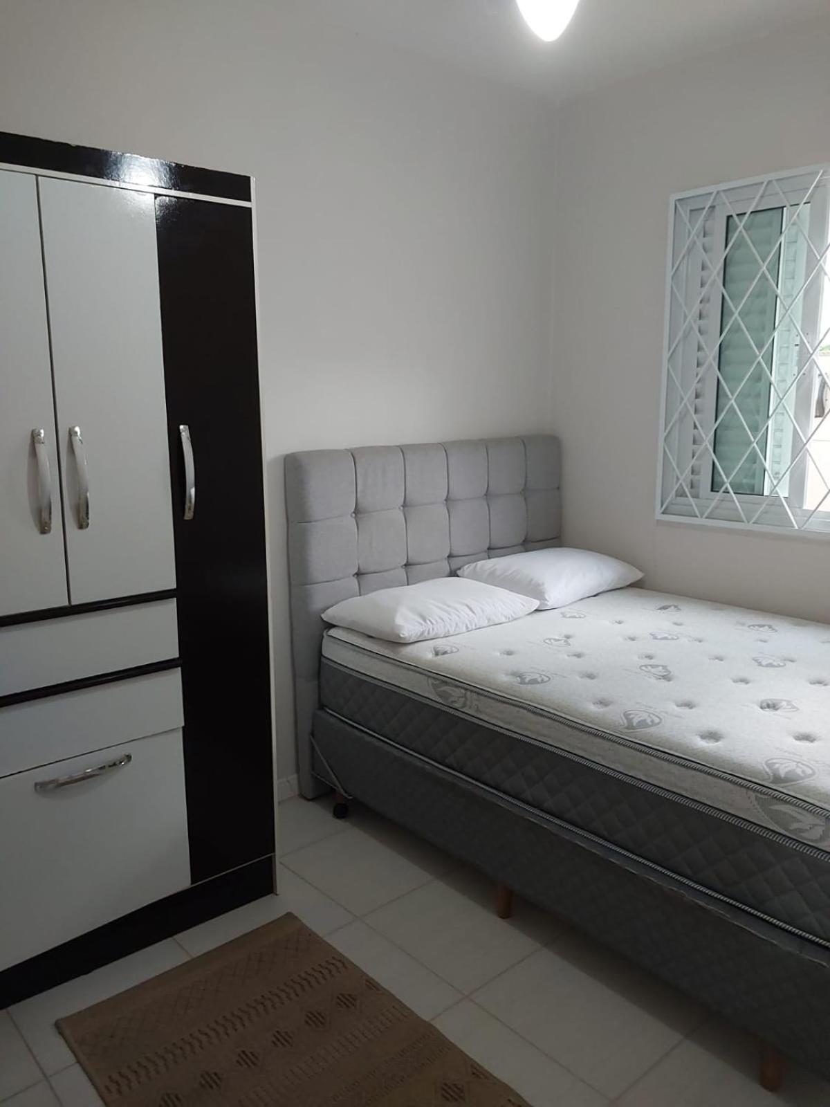 Casa pinheira 4 dormitórios