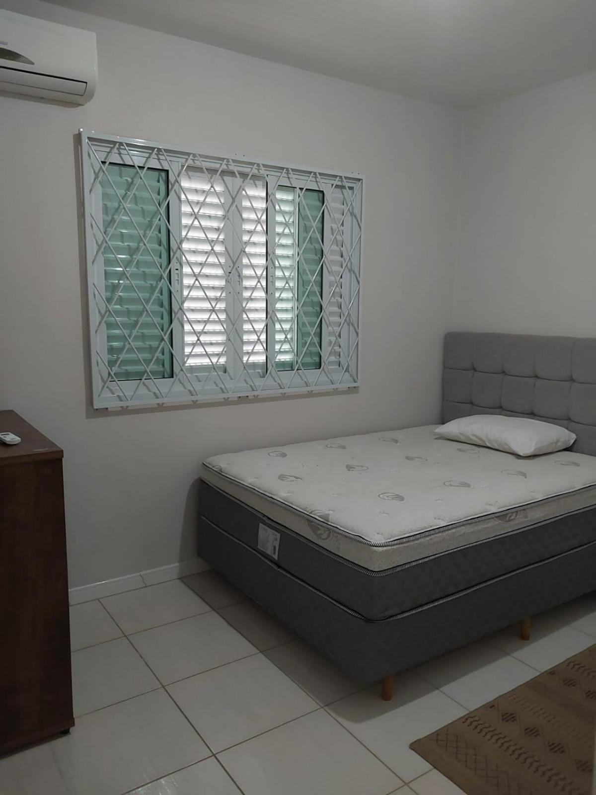 Casa pinheira 4 dormitórios