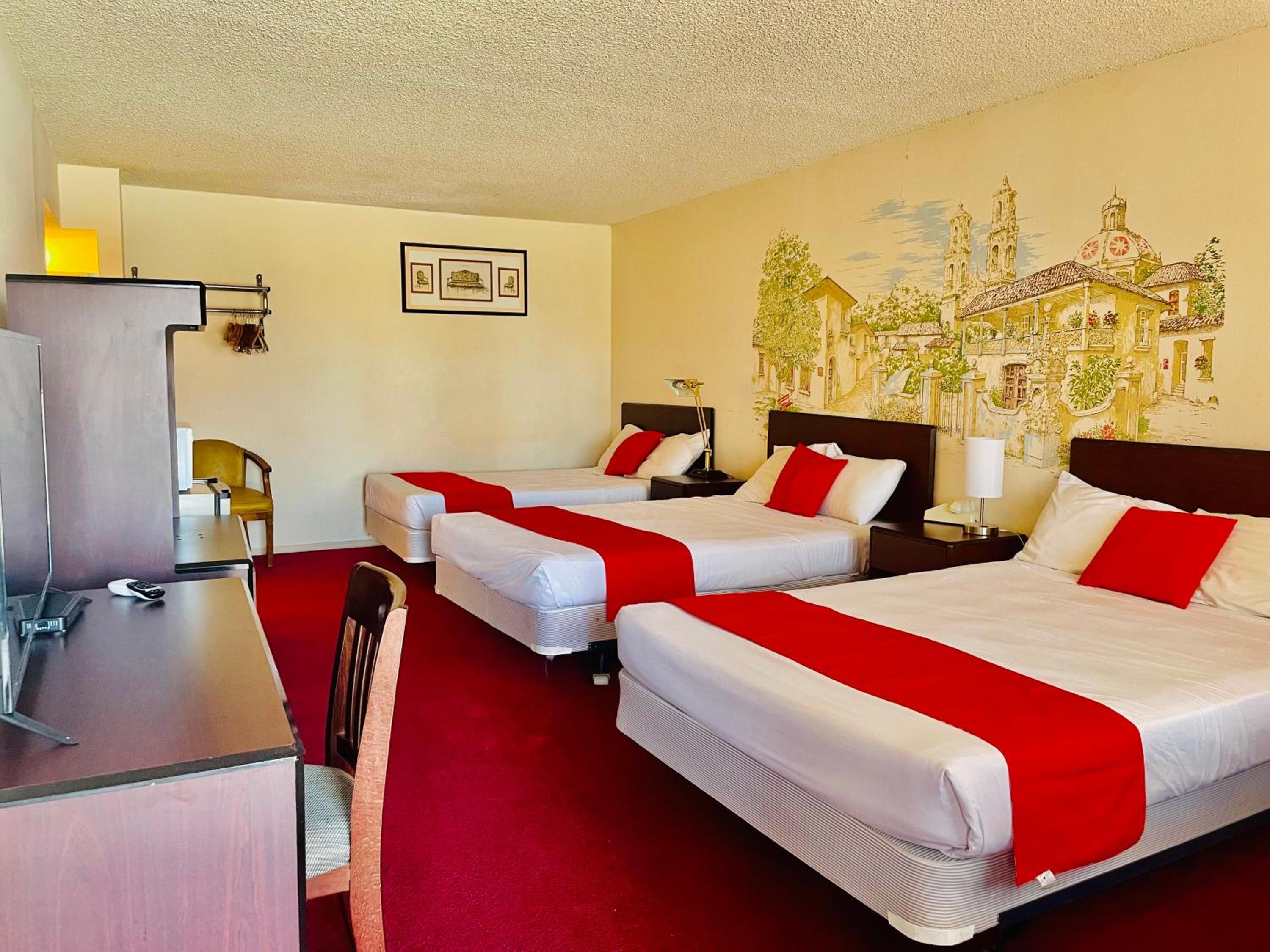 Socorro Vacations - San Miguel Inn - Property Image 2