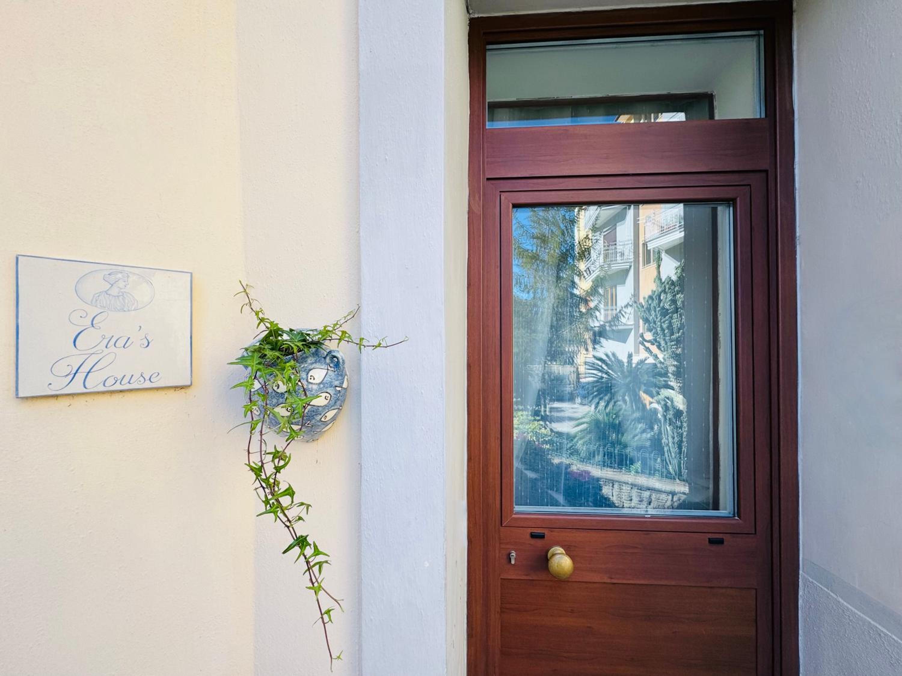 Era's House photo 2