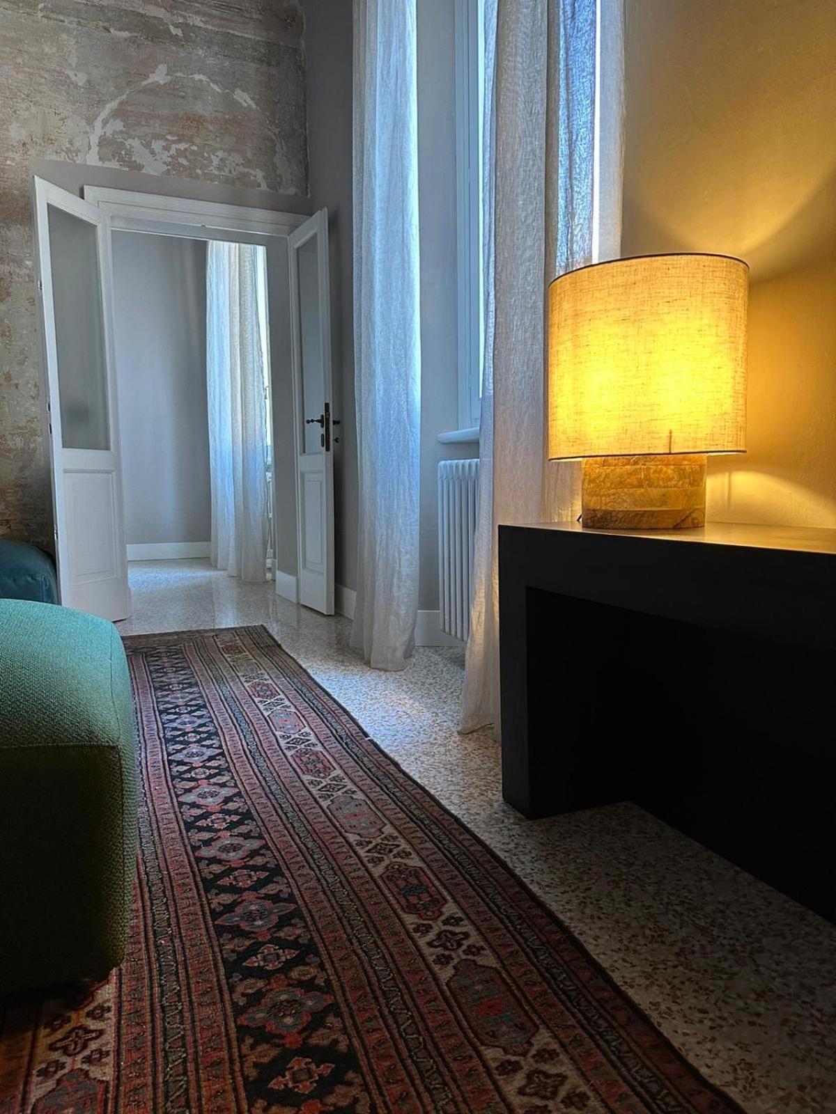 Room Manzoni 37 view 2