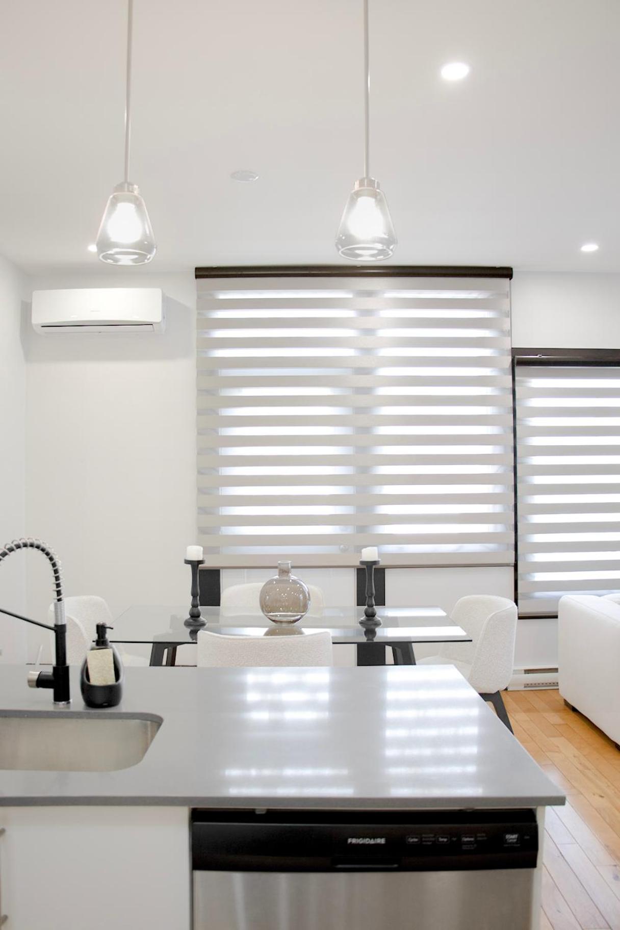 Chic 1-Bedroom Retreat in Montreal's Vibrant Plateau Mont-Royal Area - Apt 3