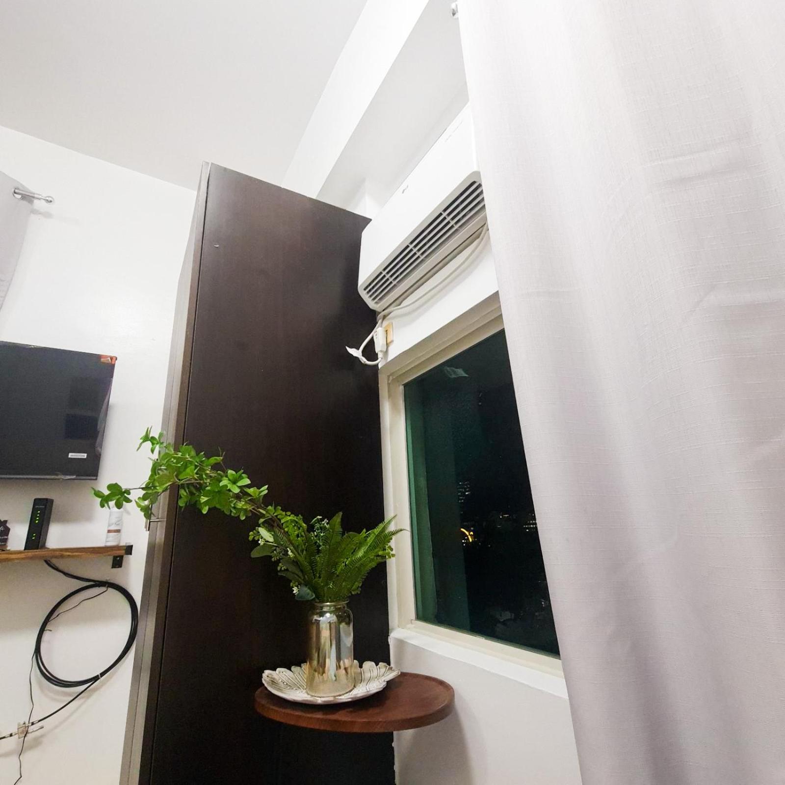 Studio For Rent in Upper Mckinley Hill, Taguig