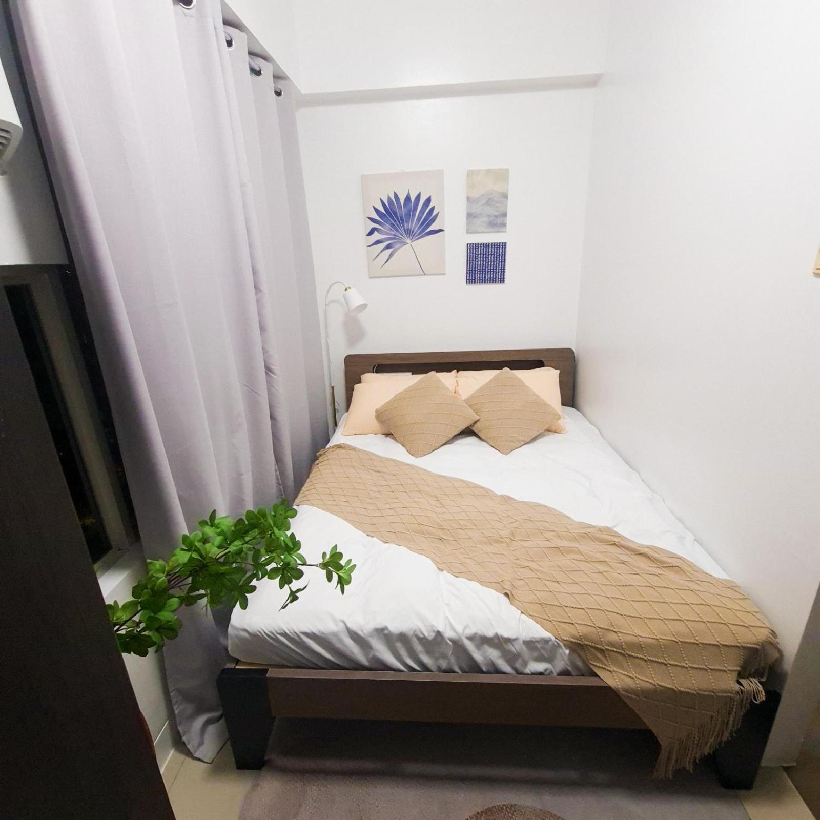 Studio For Rent in Upper Mckinley Hill, Taguig