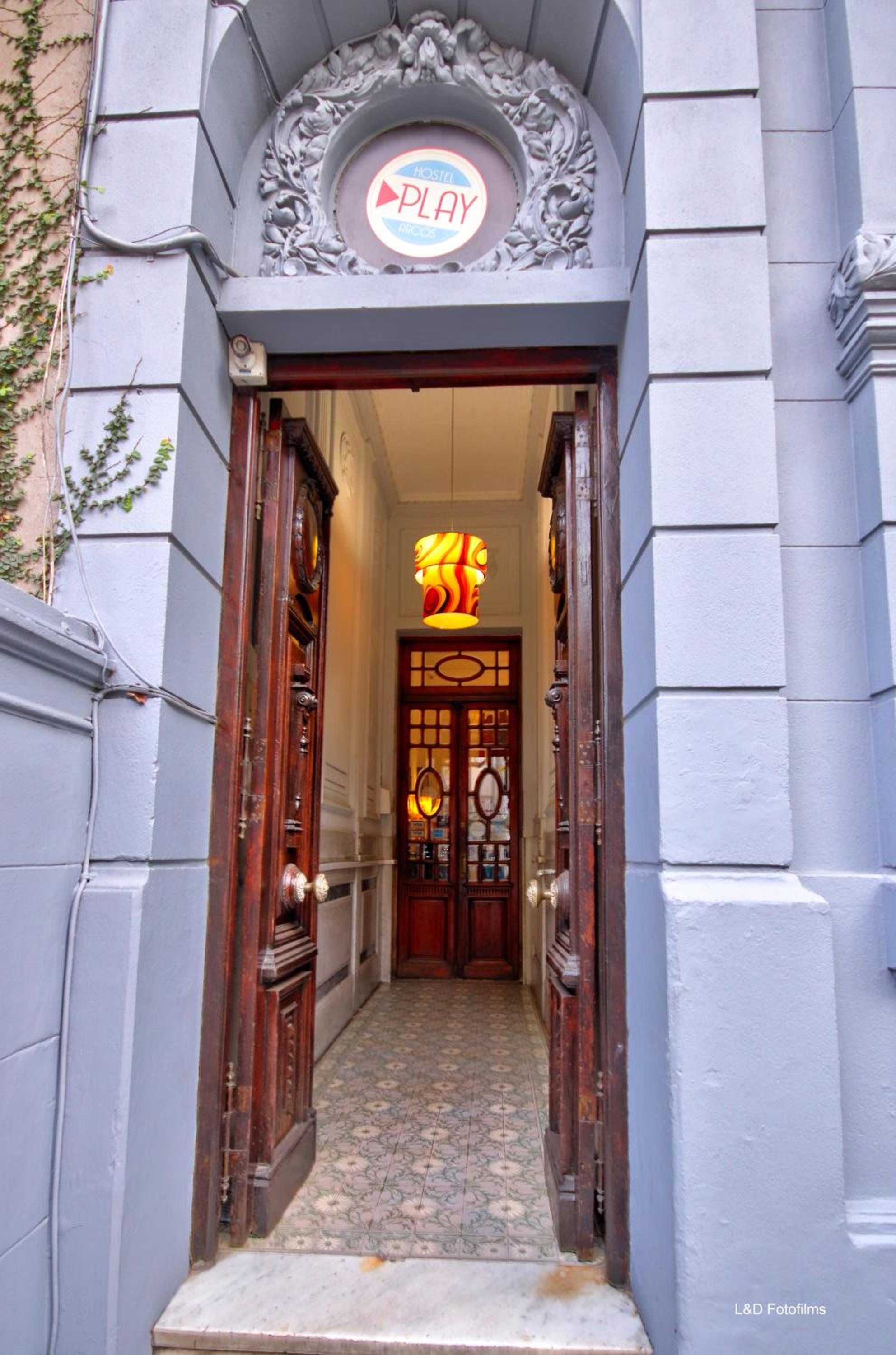 Play Hostel Arcos