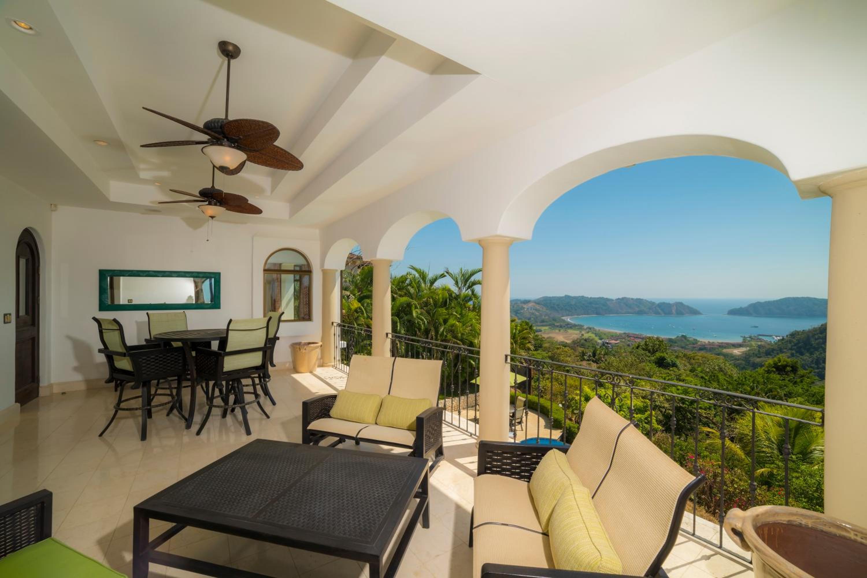 Puesta del Sol 5 bdrs ocean view in Los Suenos