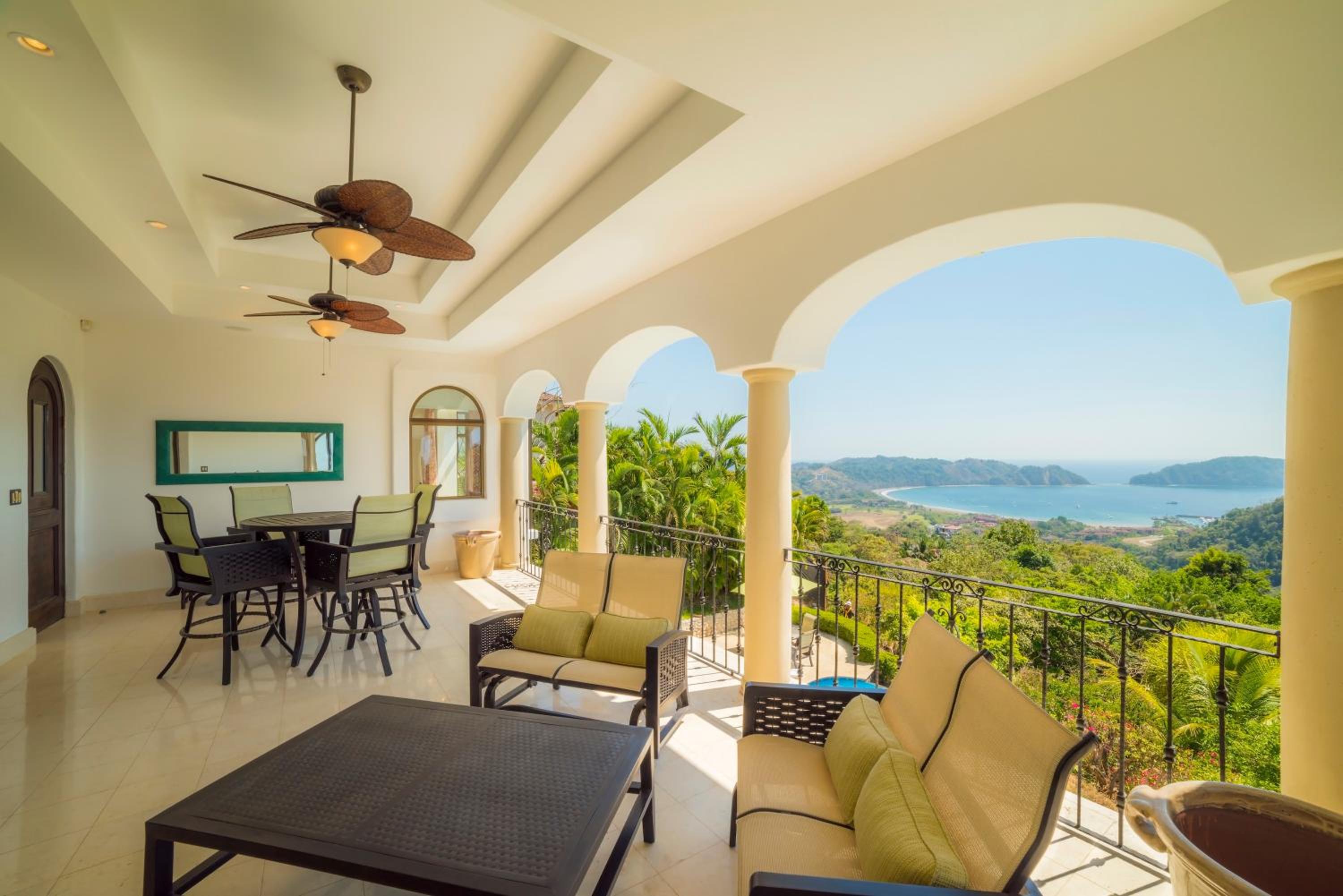 Puesta del Sol 5 bdrs ocean view in Los Suenos