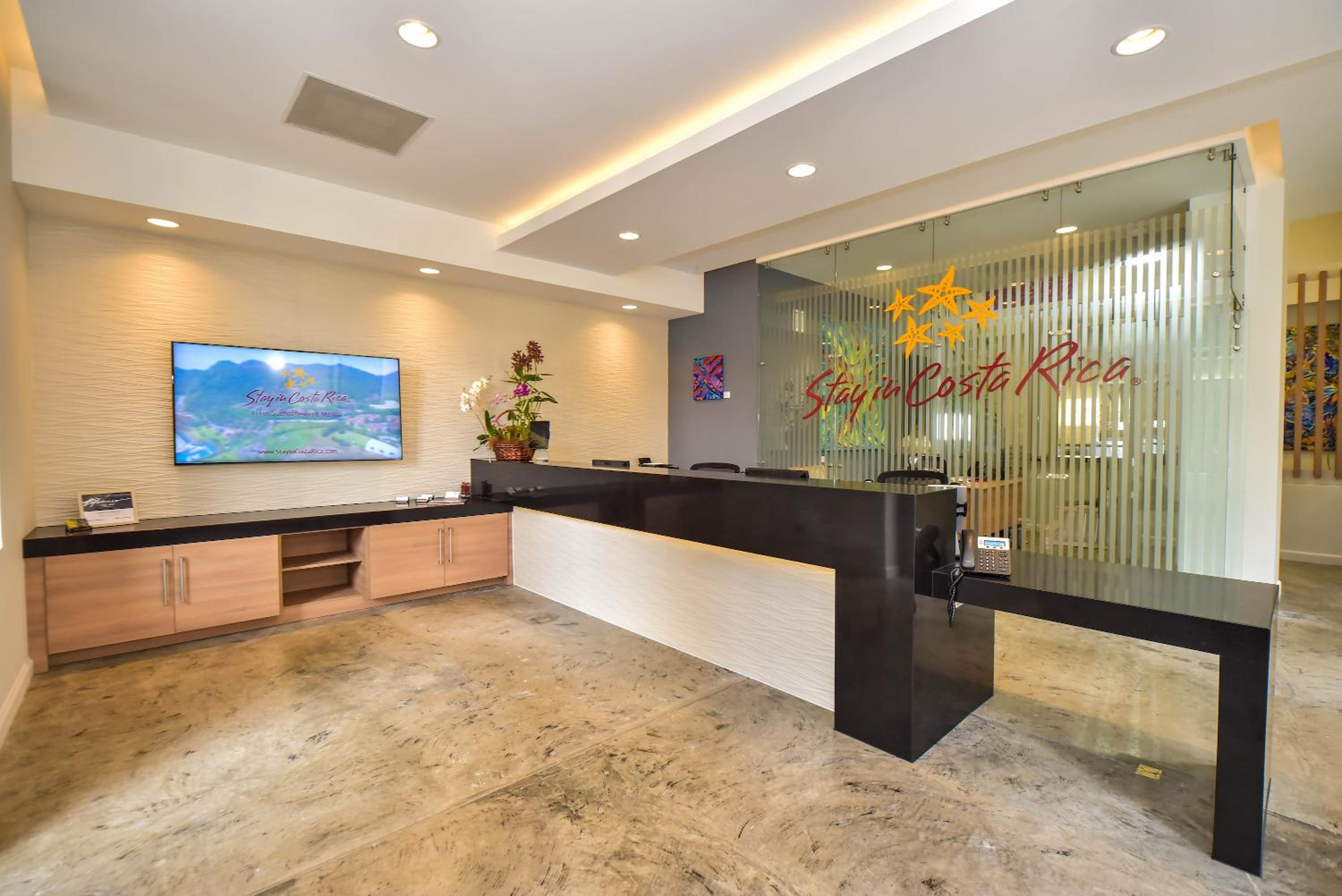 Puesta del Sol 5 bdrs ocean view in Los Suenos