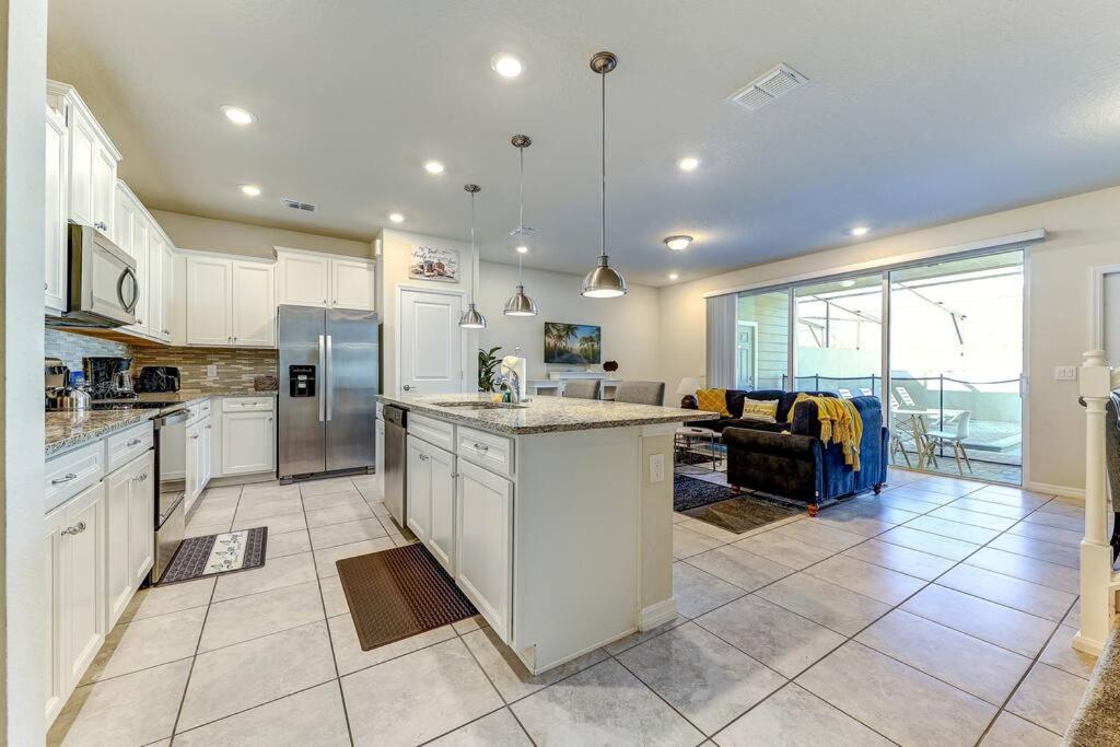 Luxury Living at its Finest in Davenport, FL