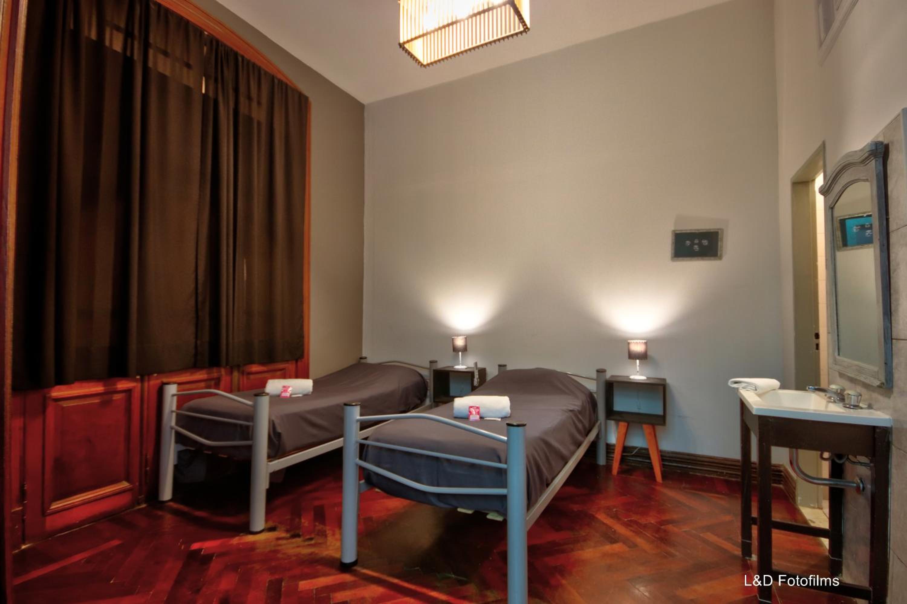 Play Hostel Arcos