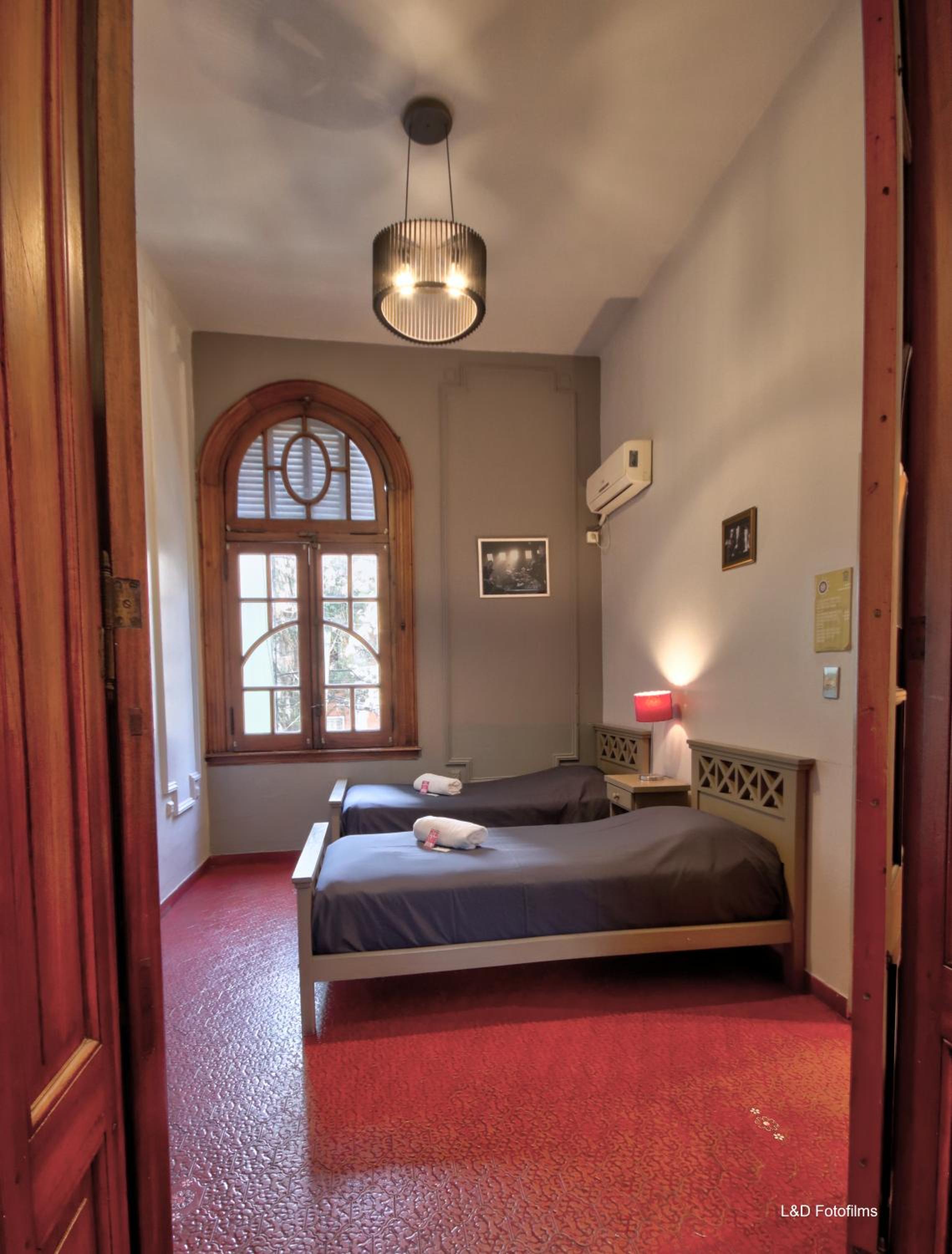 Play Hostel Arcos