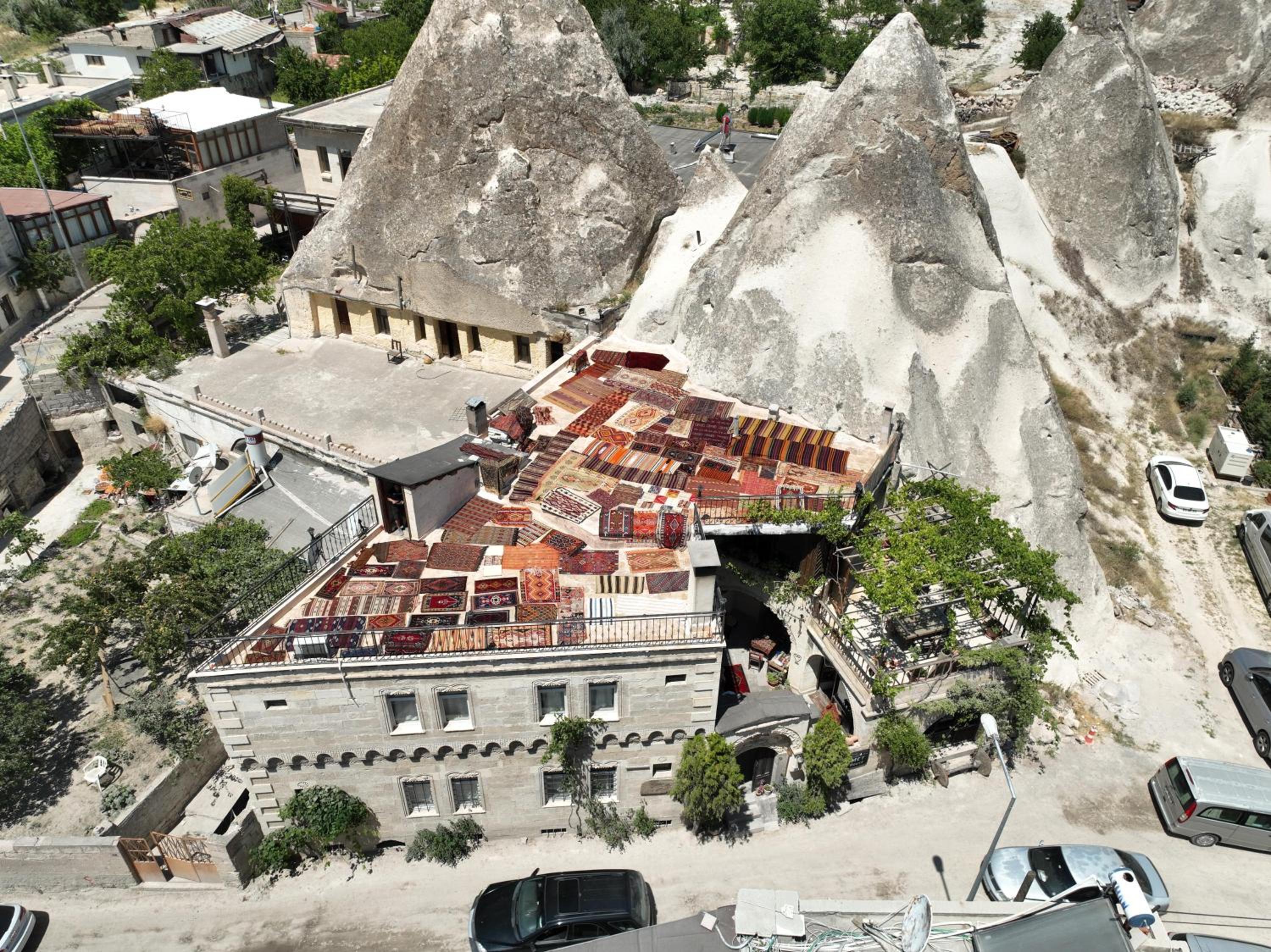 Kismet Cave House - Image 40