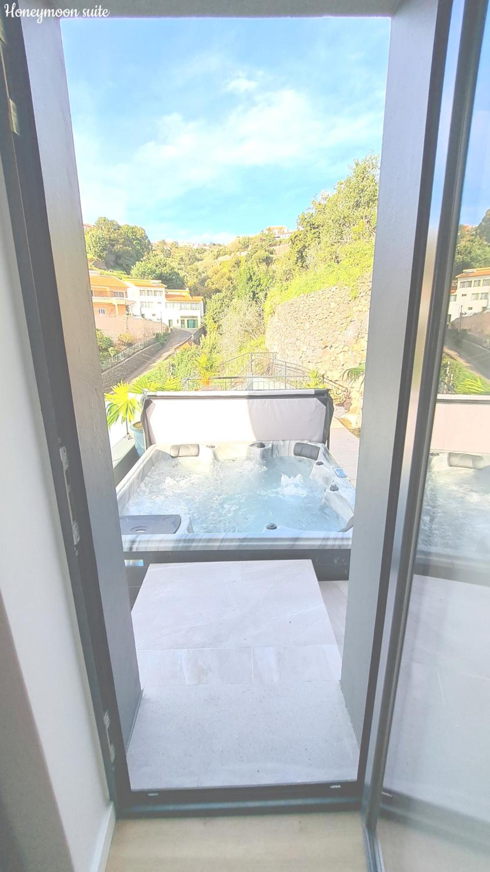 Espirito do Mar - Premium Villa with Jacuzzi view 5