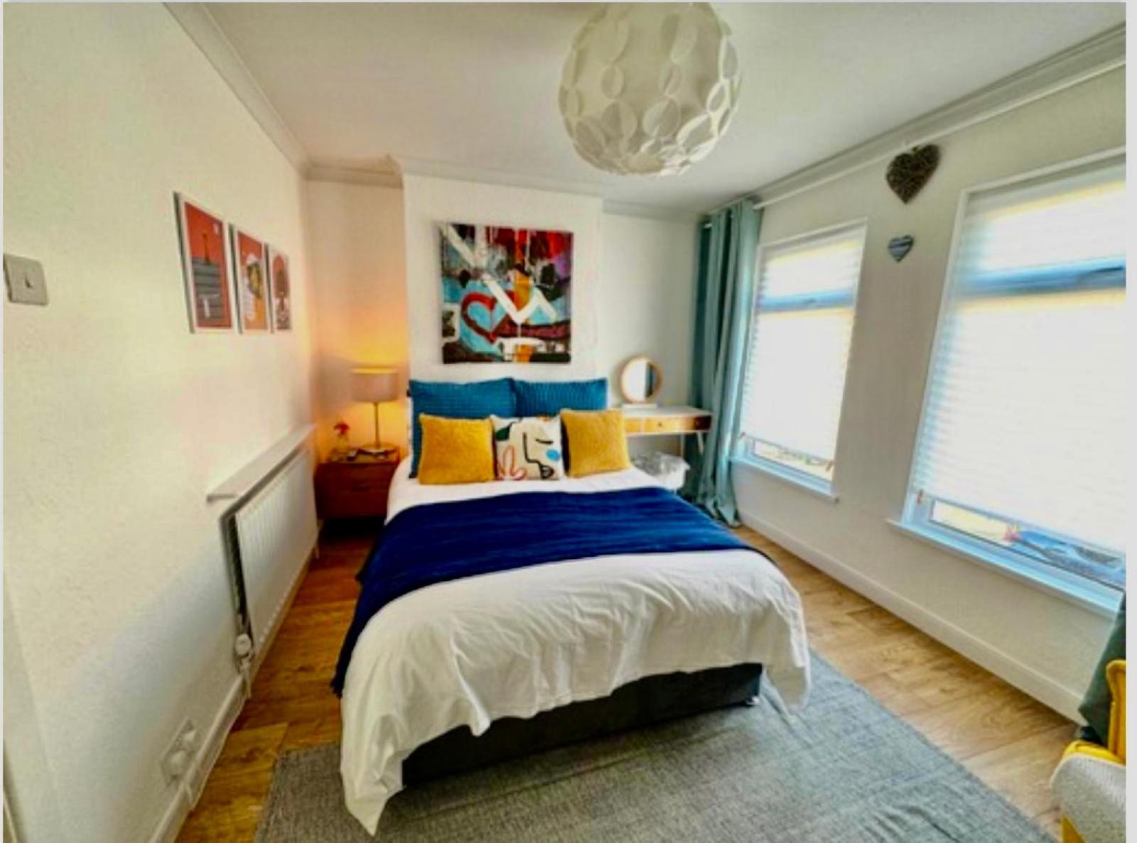Bloom19 - 5mins from Belfast City Centre