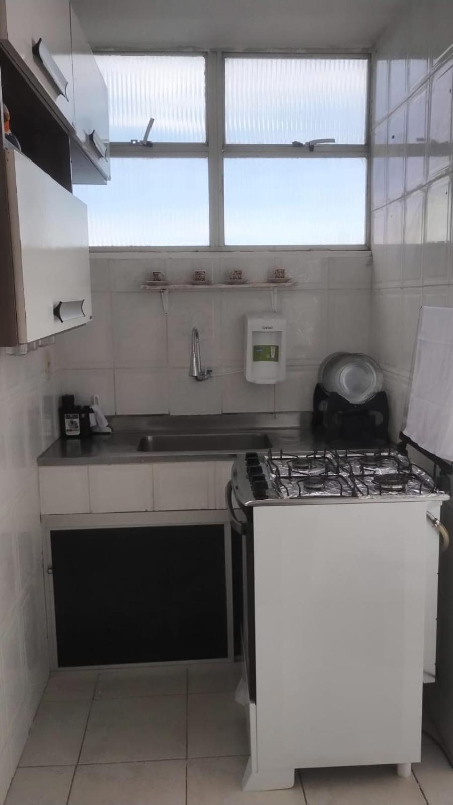 Apartamento Vista Farol da Barra com 2 Quartos