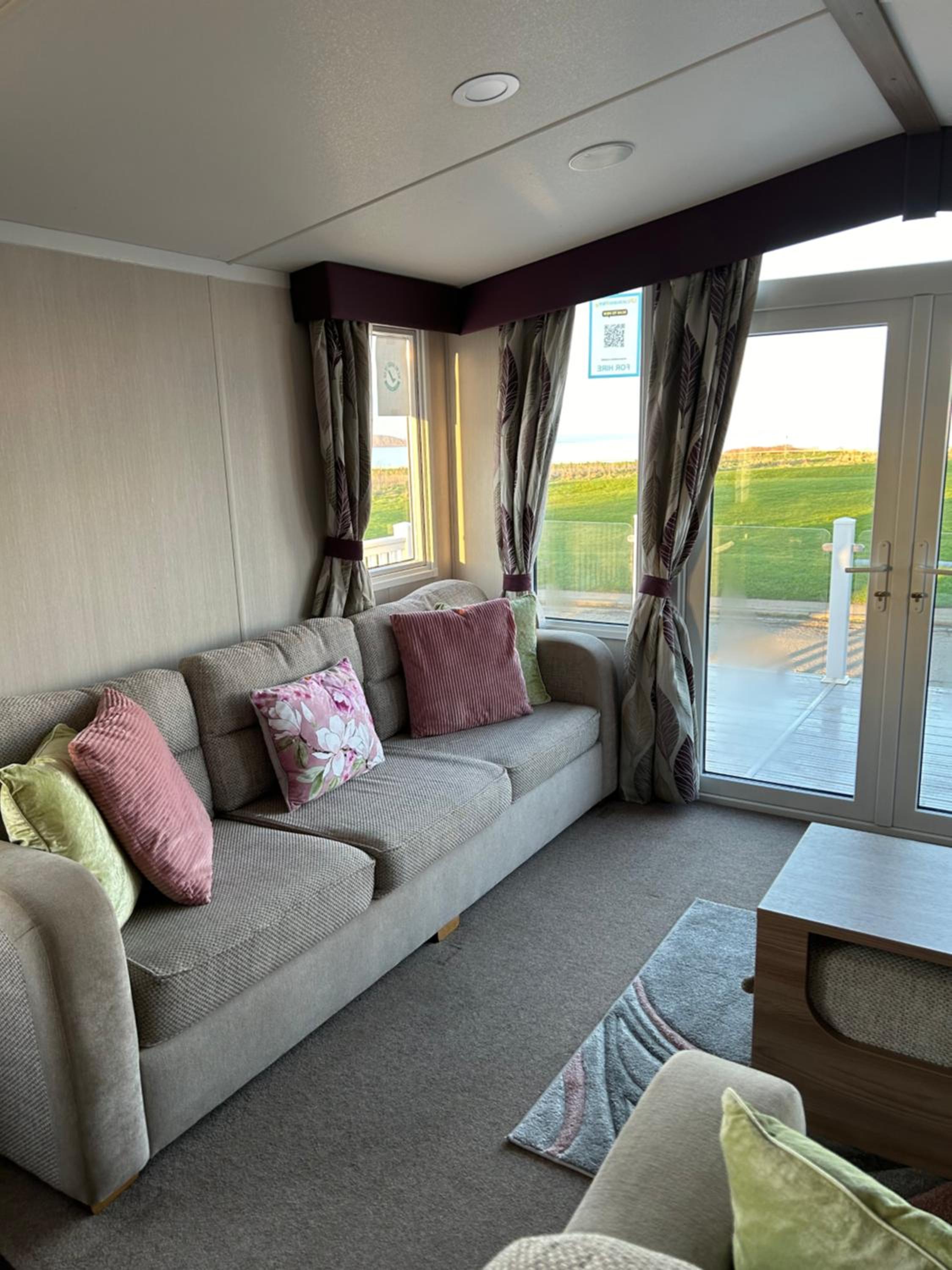 3 BEDROOMED CARAVAN WITH AMAZING SEA VIEWS! - main view