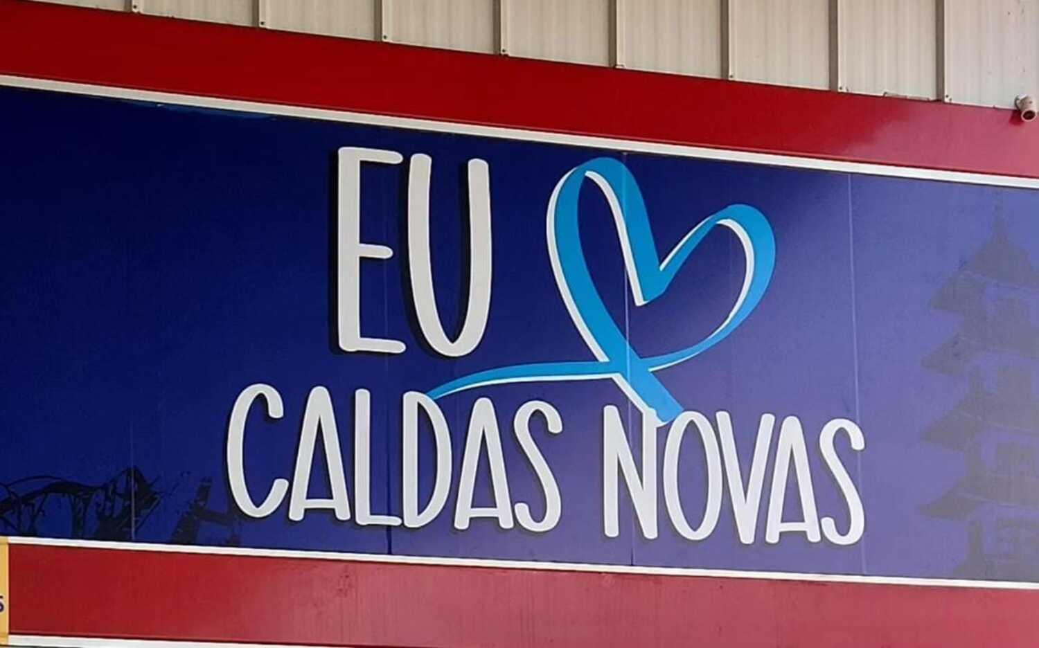 Apto 1 Suíte TOP - Pq aquático 24hs DiRoma Fiori