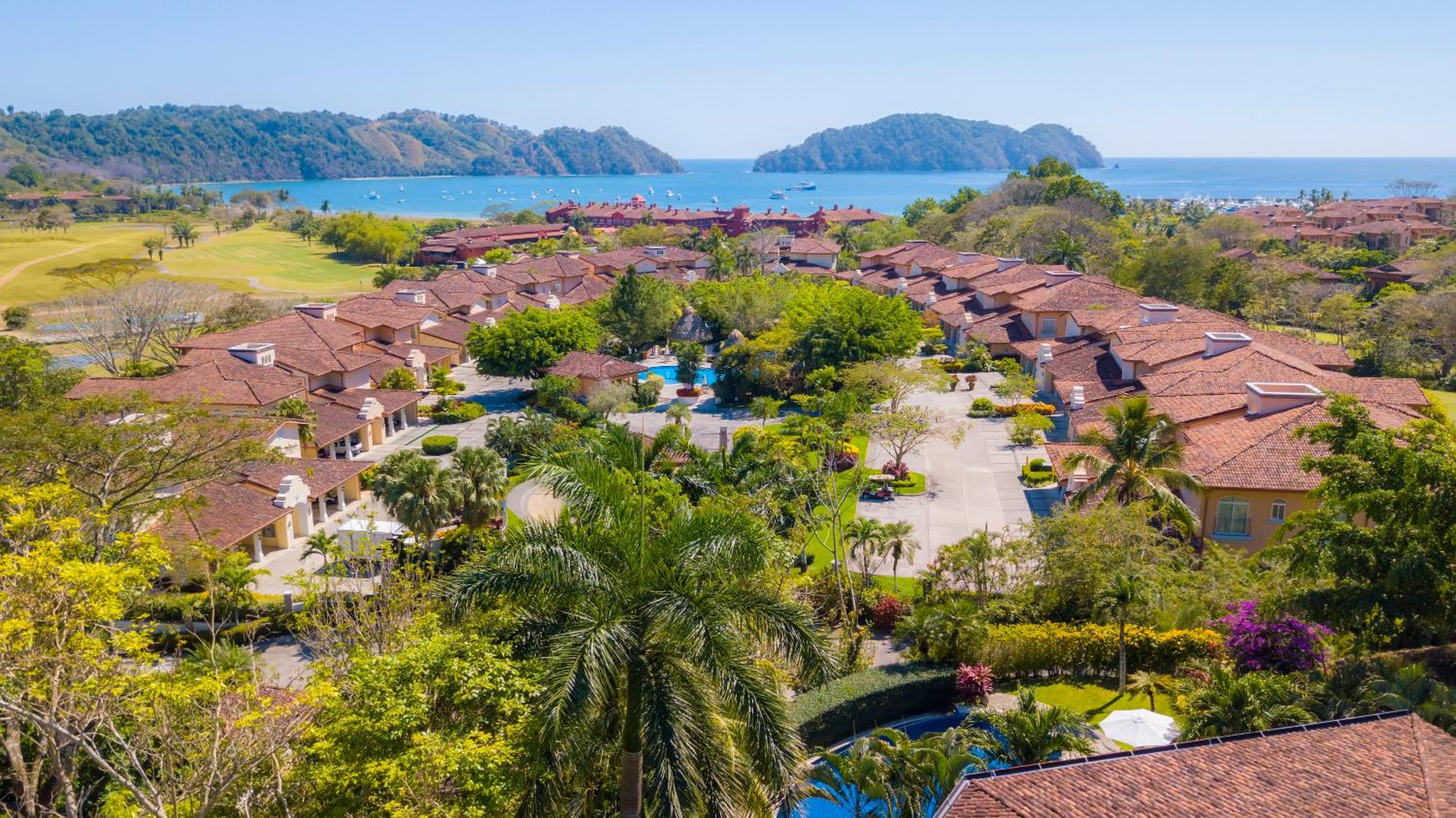 Colina 5D 3 bdr Golf View in Los Suenos