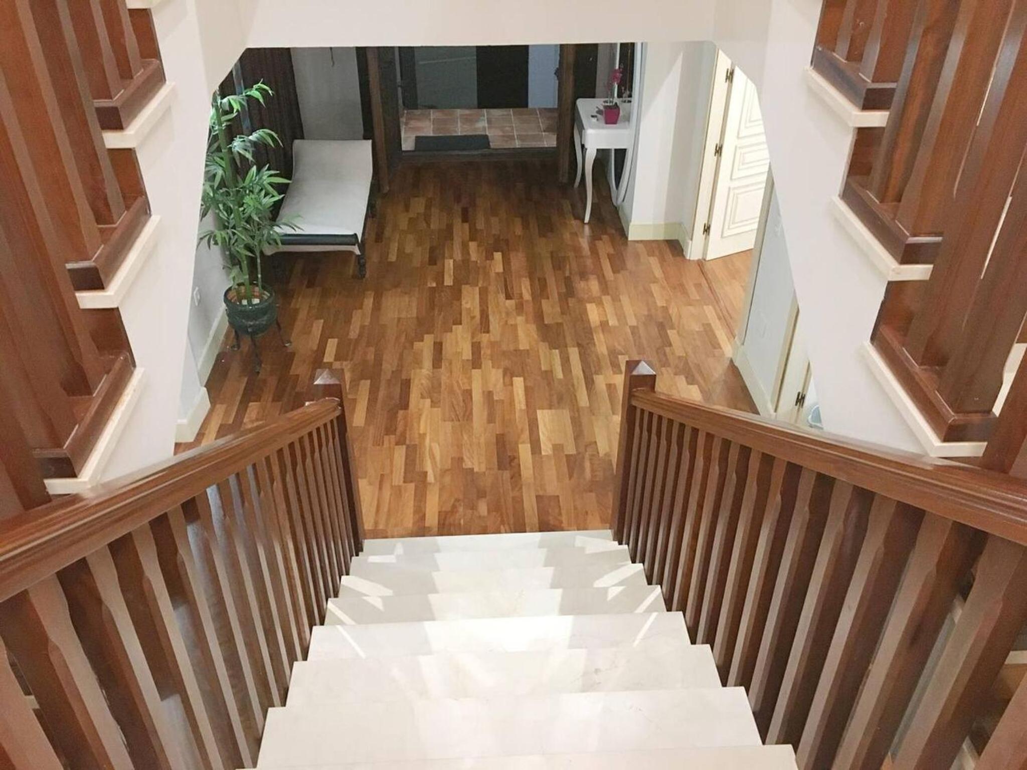 Spacious Villa in Granada with Private Pool and Jacuzzi