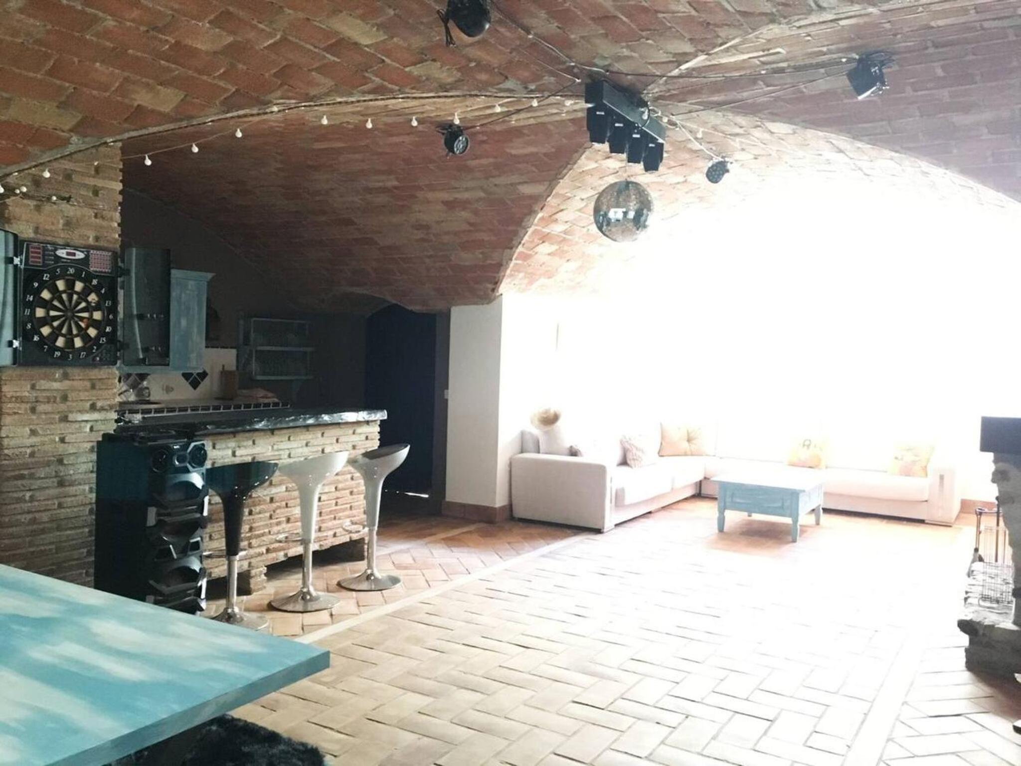 Spacious Villa in Granada with Private Pool and Jacuzzi