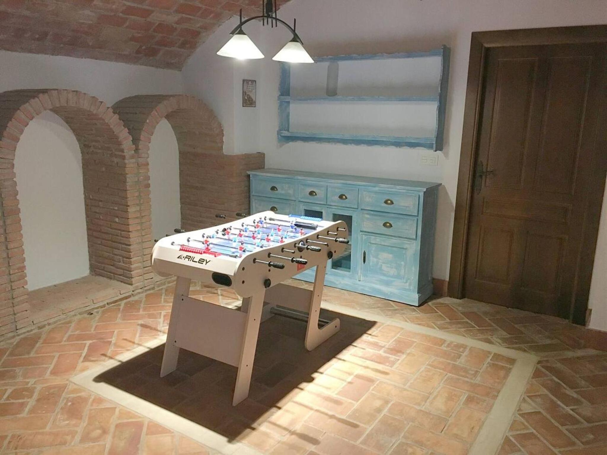 Spacious Villa in Granada with Private Pool and Jacuzzi
