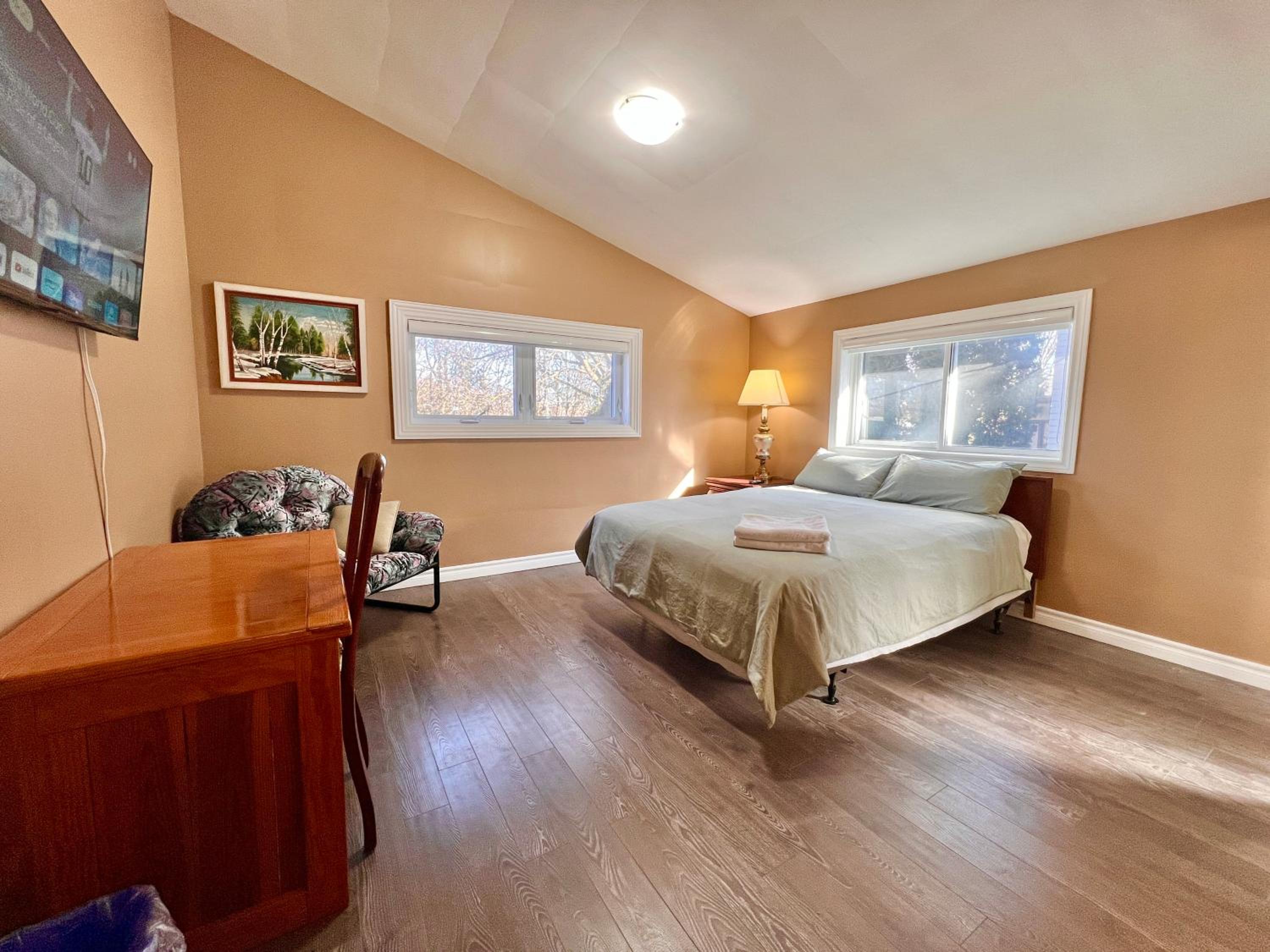 Newly Renovated Home in Central Aurora
