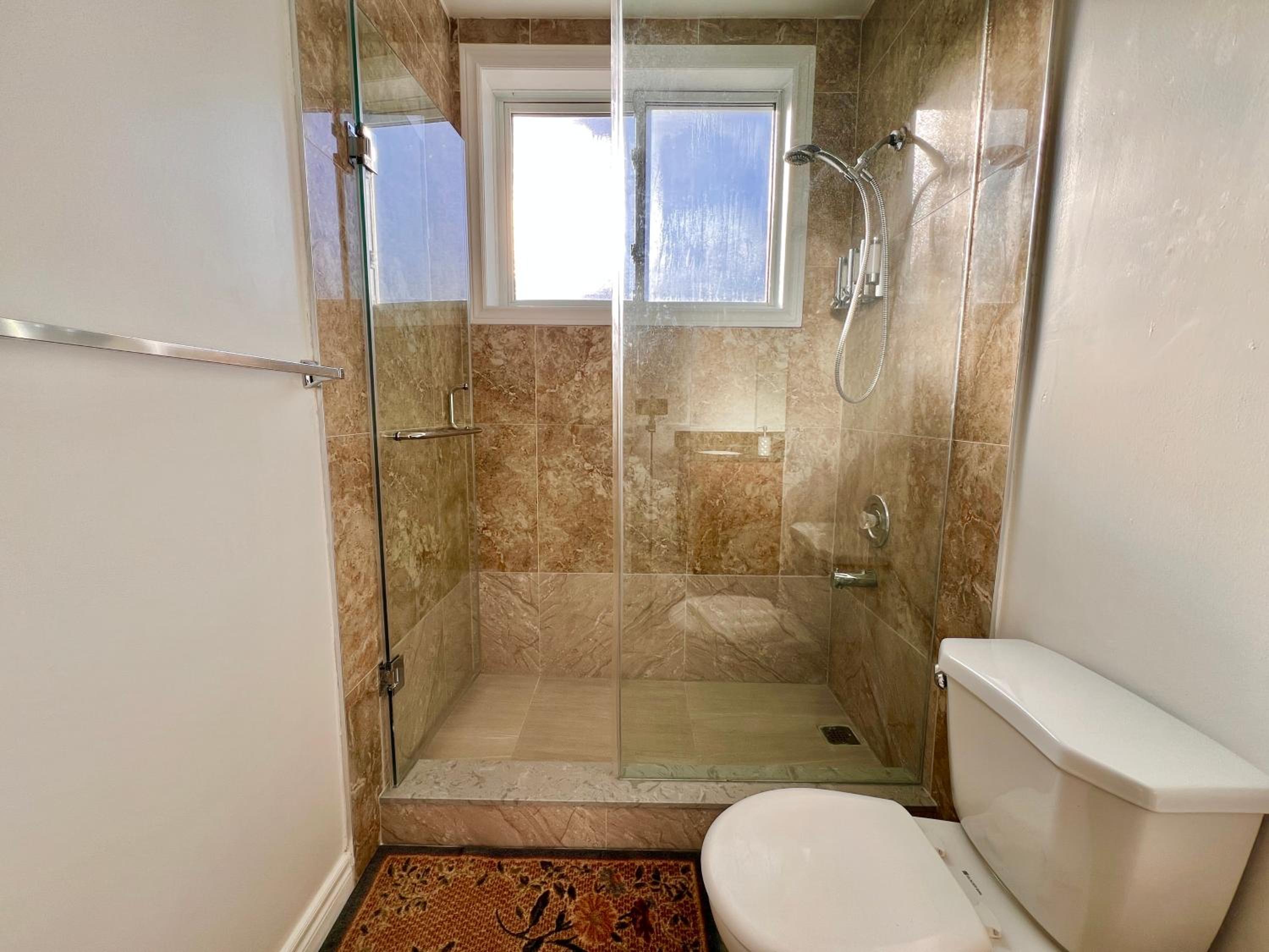 Newly Renovated Home in Central Aurora
