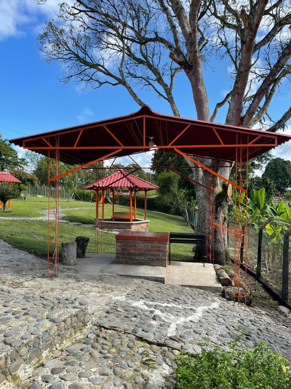 Preciosa Finca en el Eje Cafetero, Quindío- Colombia
