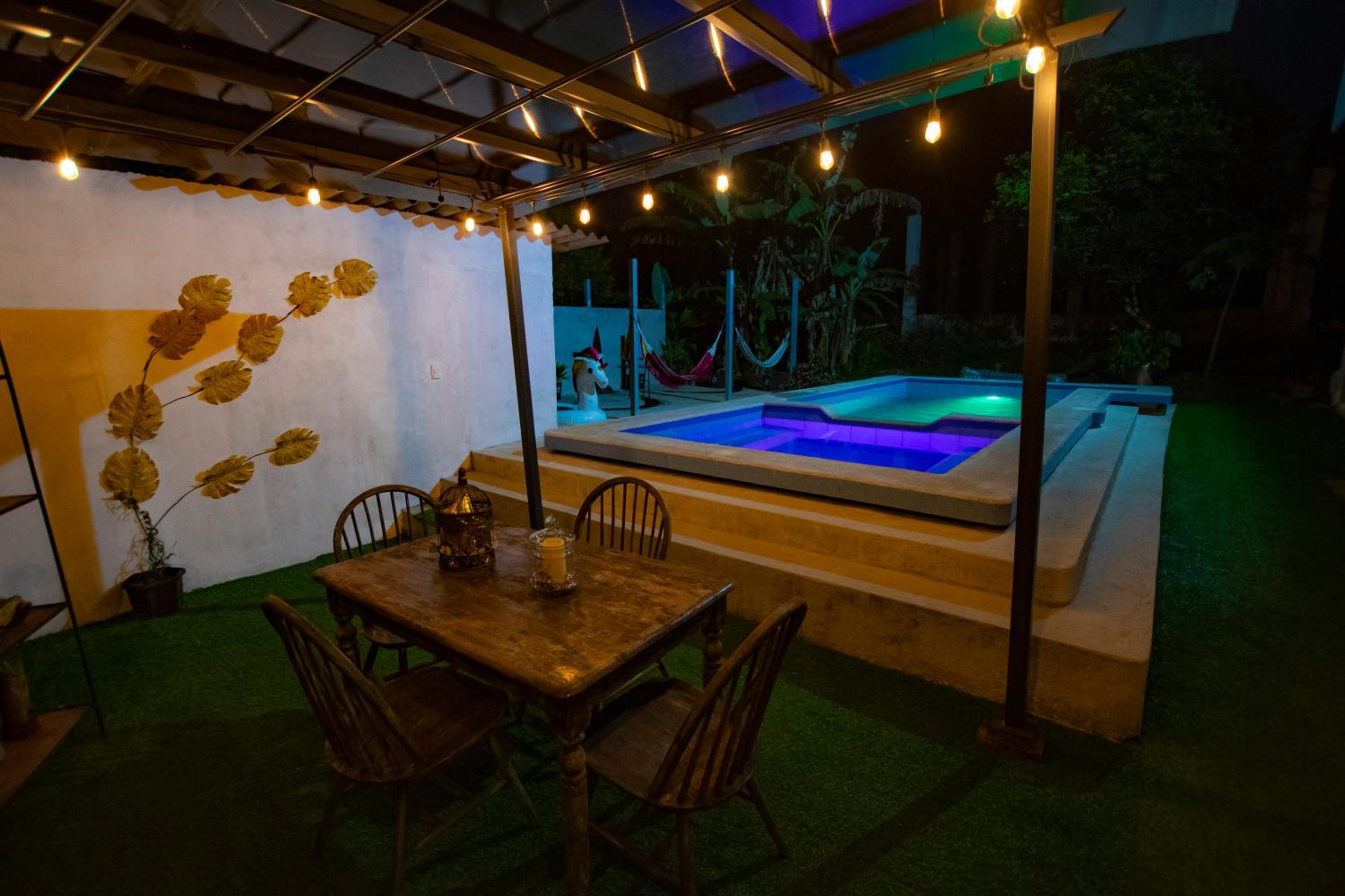 Amancay House, Jacuzzi and Pool