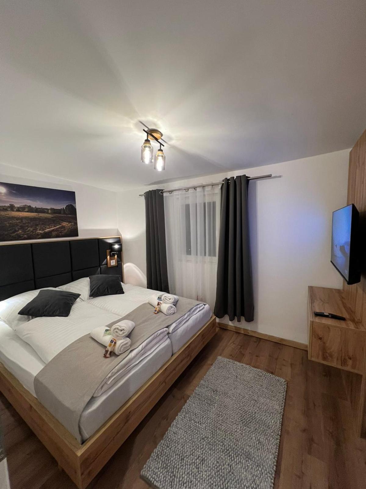 Ferienwohnung E