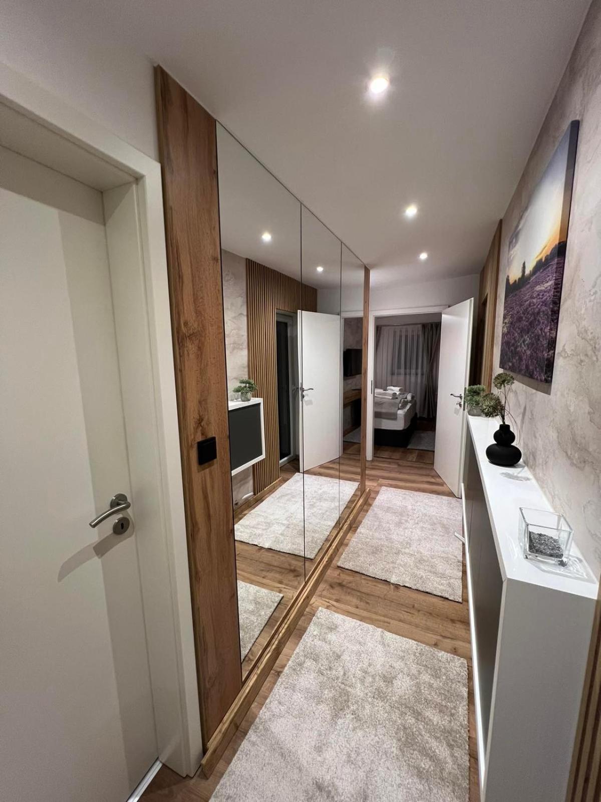 Ferienwohnung E