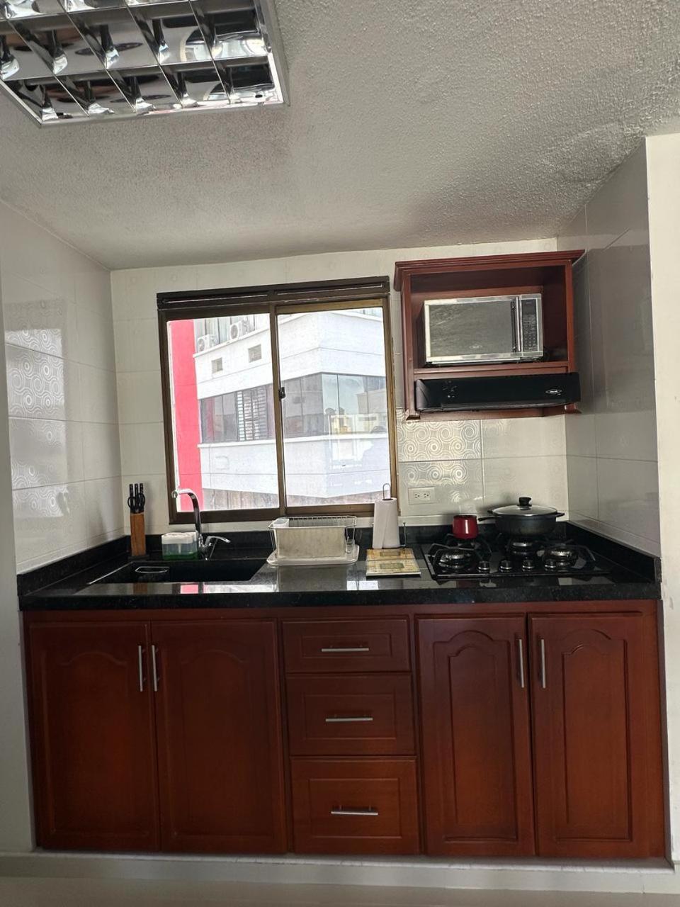 Apartamento frente al MAR Rodadero - Gaira TACOA 6 a 8 personas